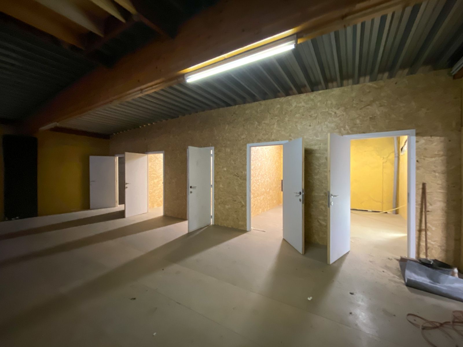 Compacte prachtische berging te huur te Ledeberg foto 3