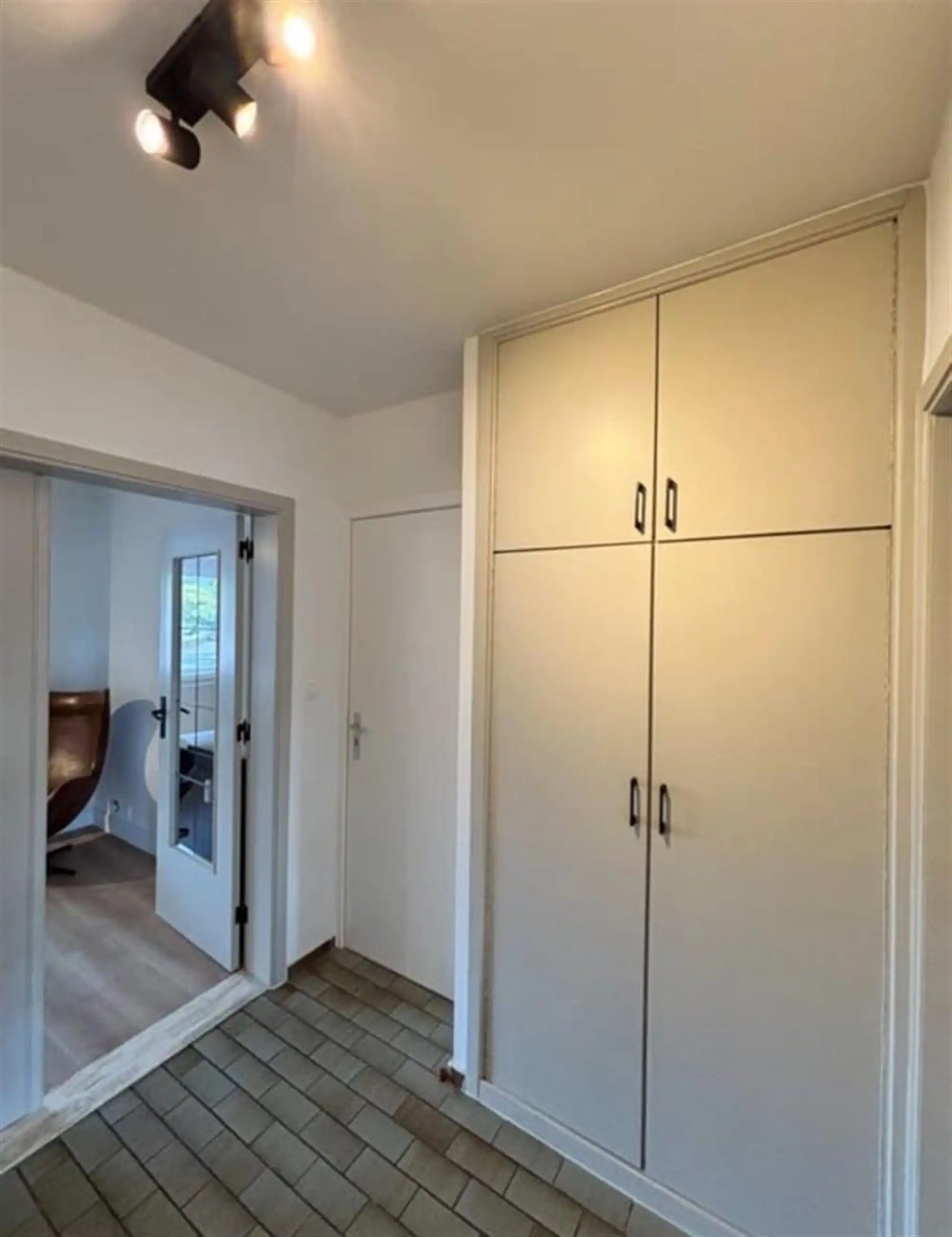 Lichtrijk appartement met zuid terras foto 10