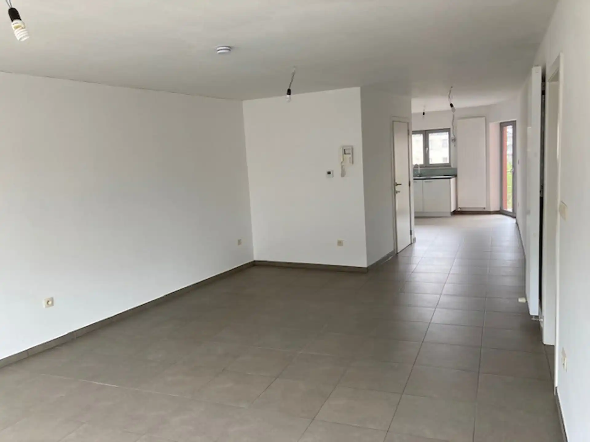 TE KOOP: appartementsblok met handelsgelijkvloers foto 9