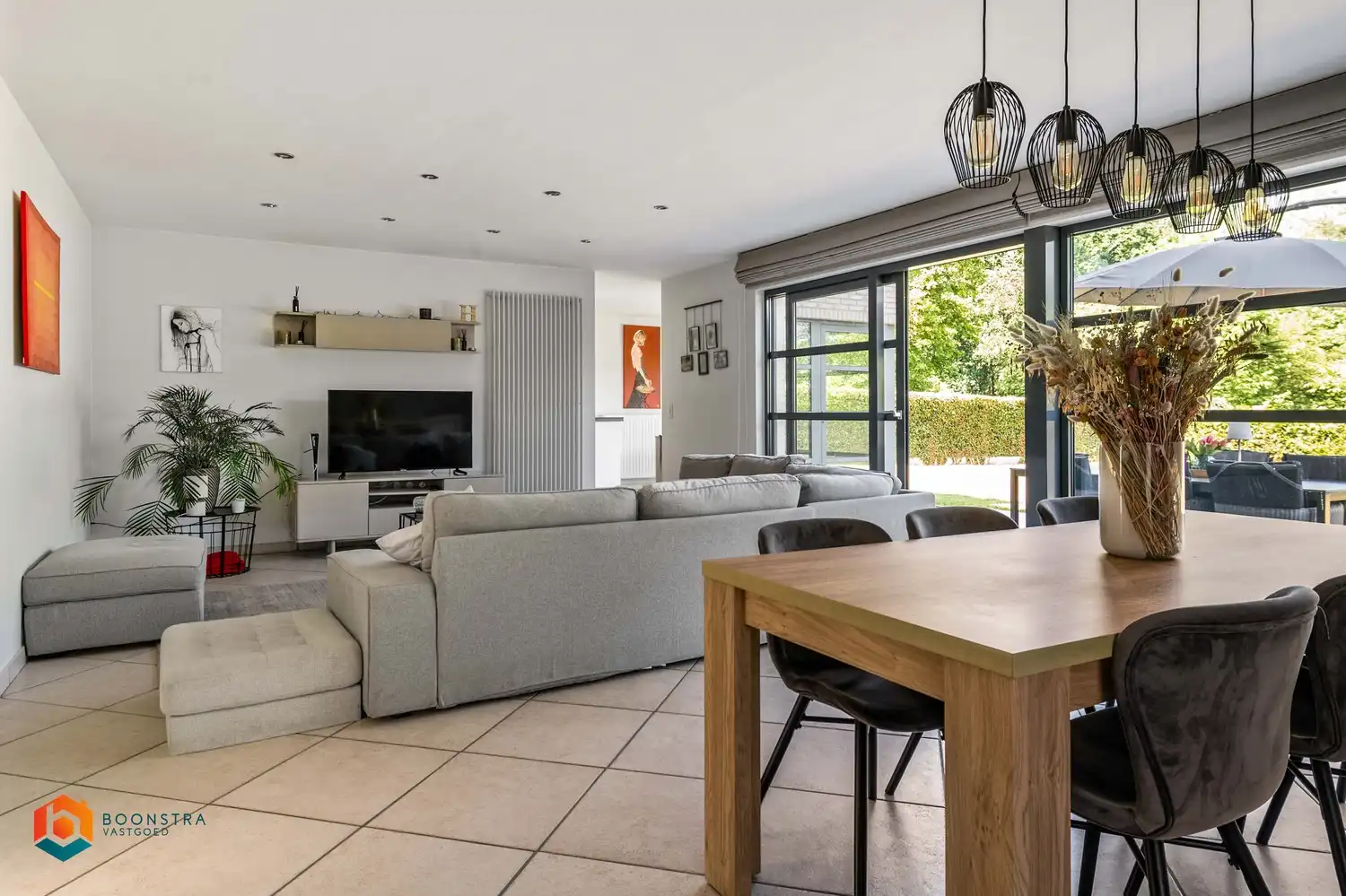 Zeer ruime energiezuinige villa in doodlopende straat met 4 spkrs op 1836 m² foto 4