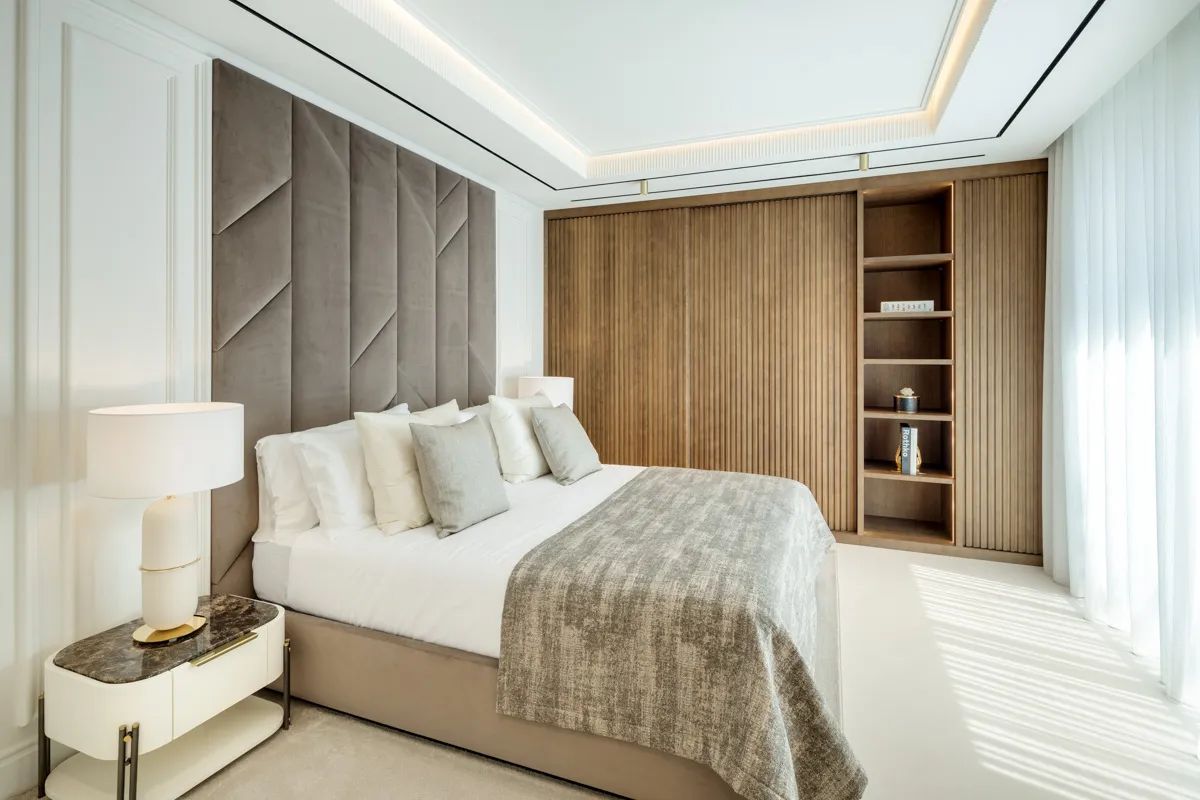Exclusieve villa in Sierra Blanca met ruime tuin en zwembad – luxe levensstijl op zijn best foto 14