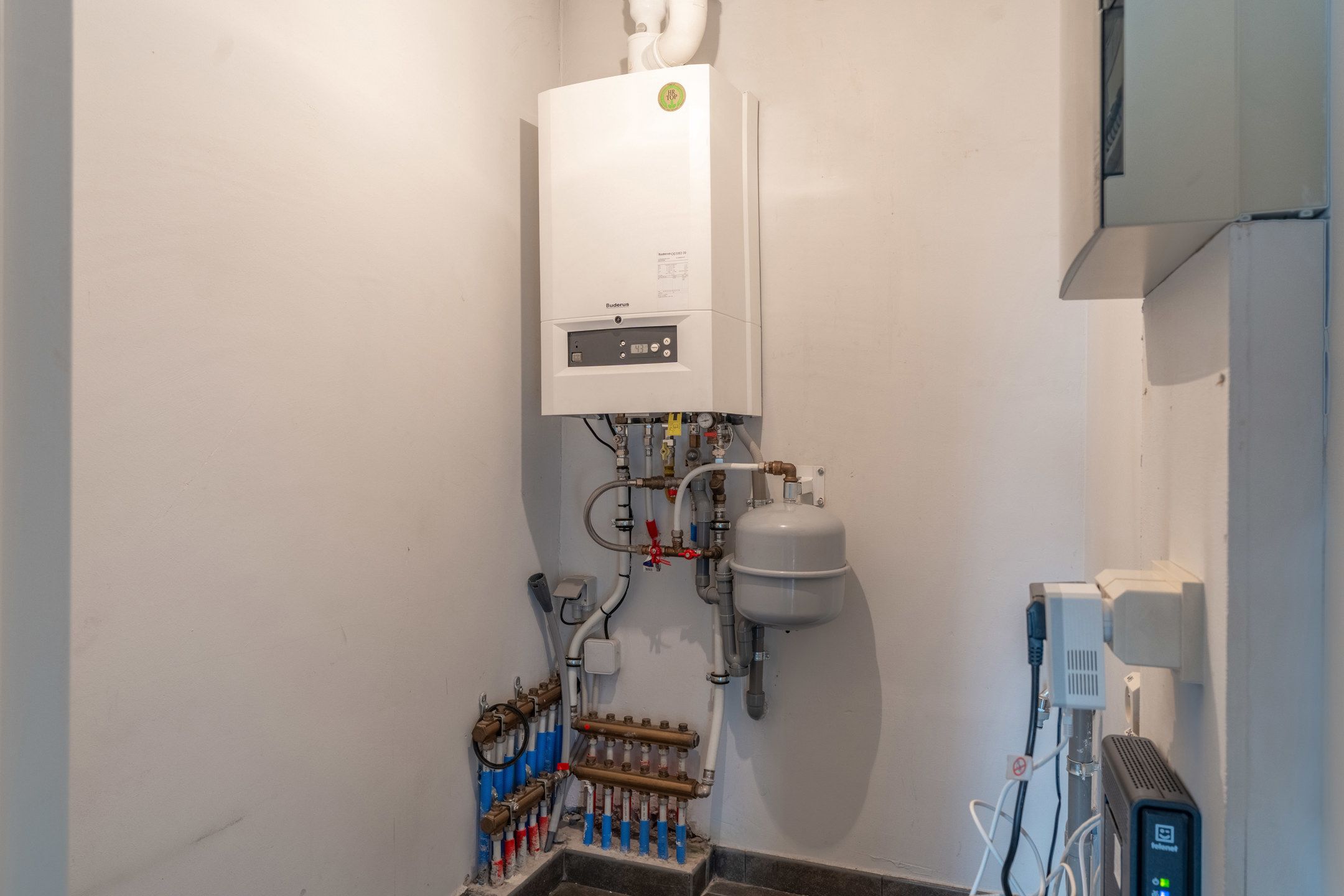 Modern 2-slaapkamer appartement met terras te Turnhout. foto 16