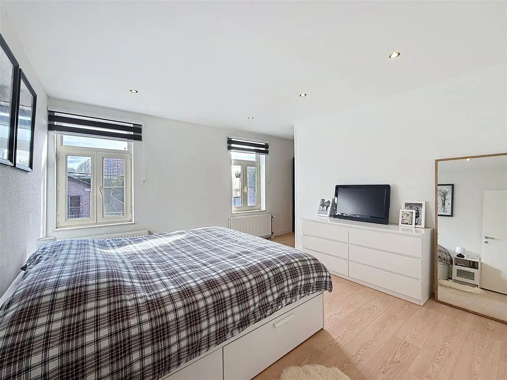 Instapklare woning, 2/3 slpks, tuin, terras, opp 2a 20ca foto 24