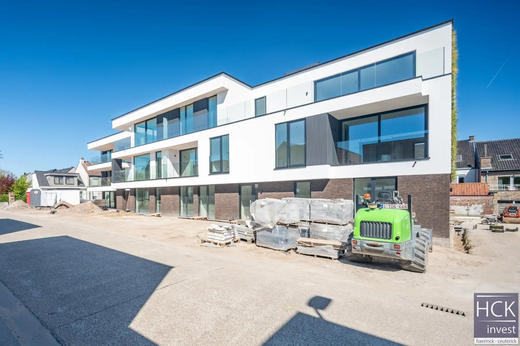 KRUISHOUTEM - Zongericht NIEUWBOUW APP. met 2 SLPK. en 2 terrassen! foto 3