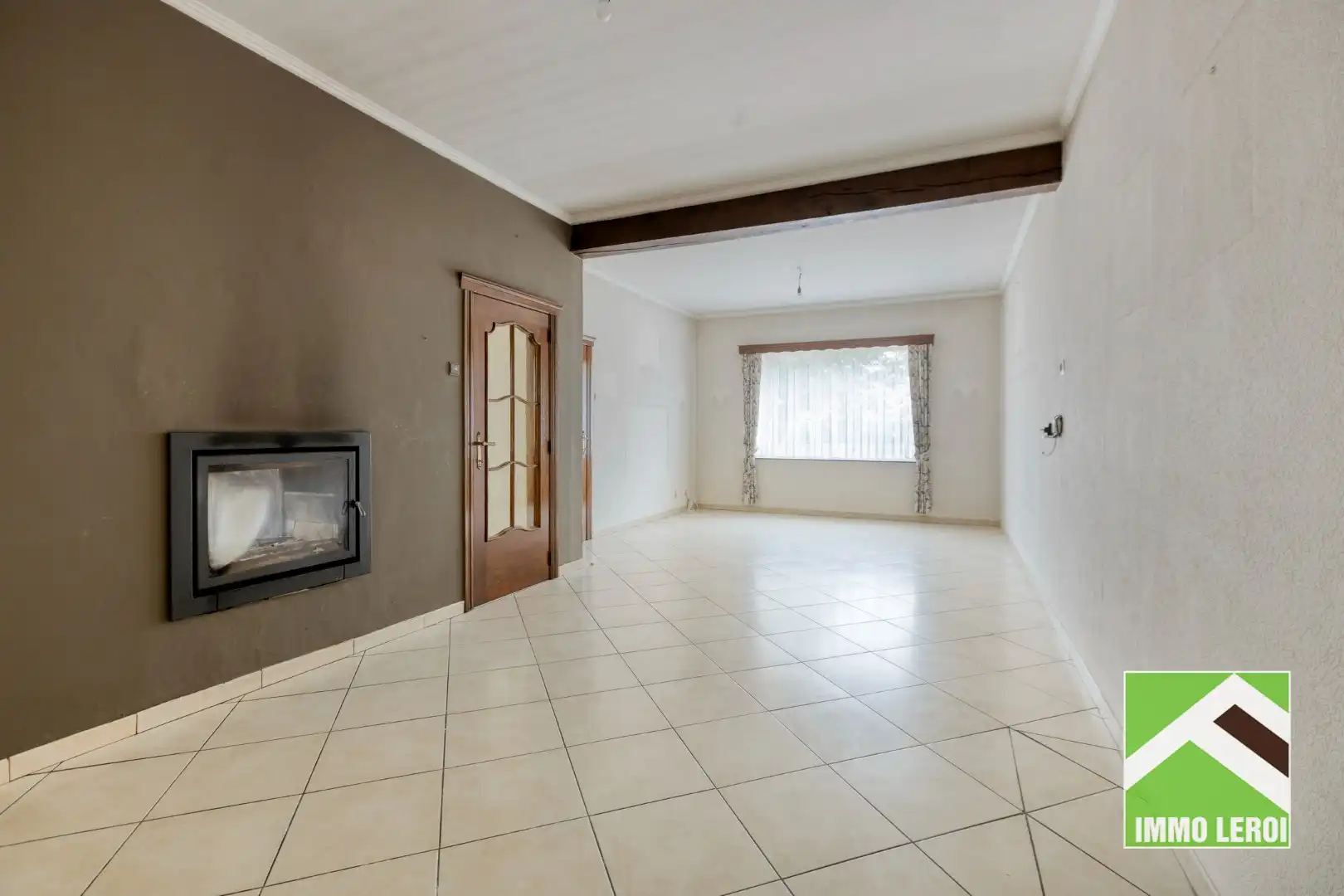Landelijk gelegen woning met grote veranda en ruime tuin foto 4