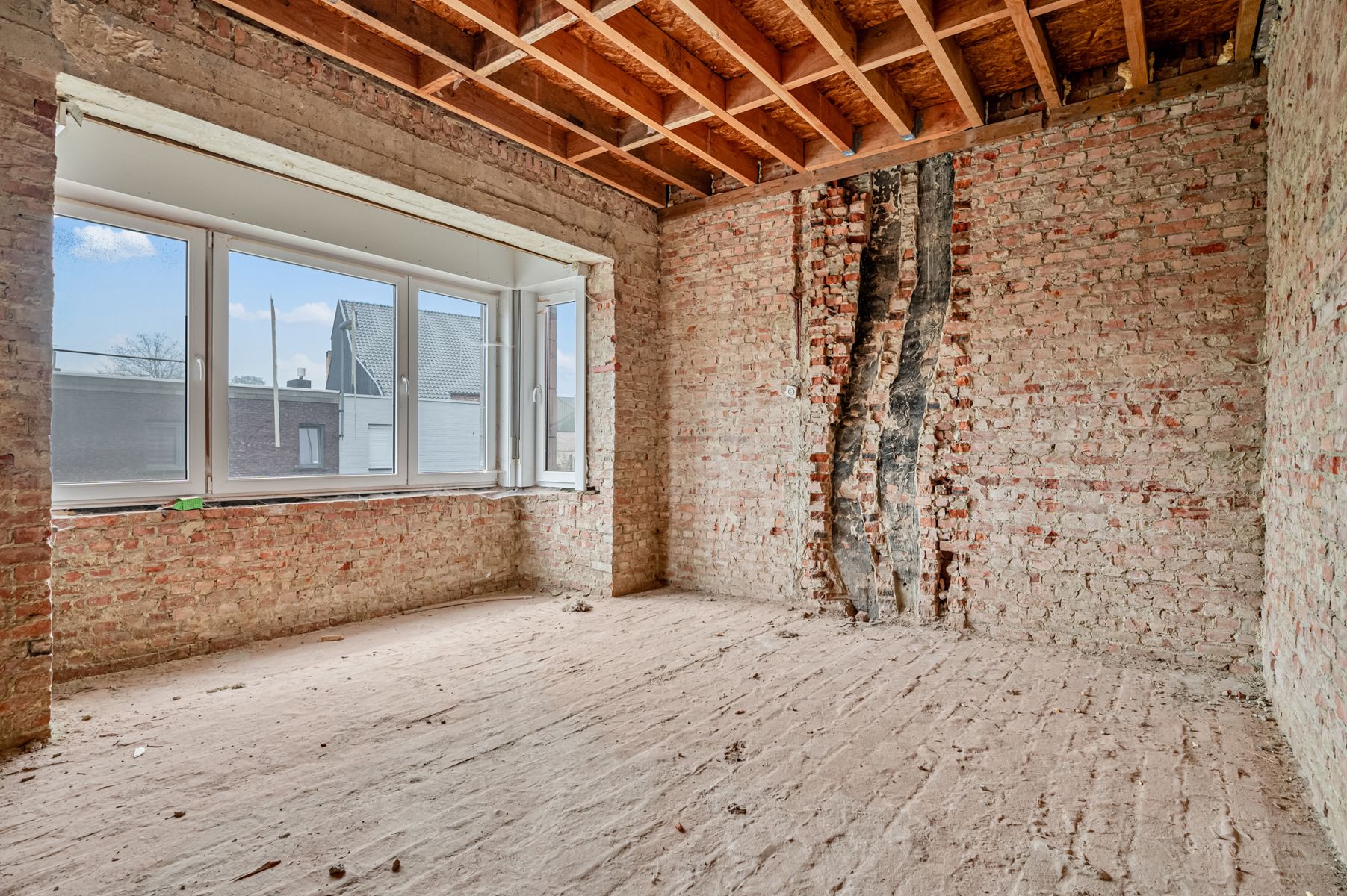 Uniek renovatieproject vergund voor twee villa-appartementen foto 8