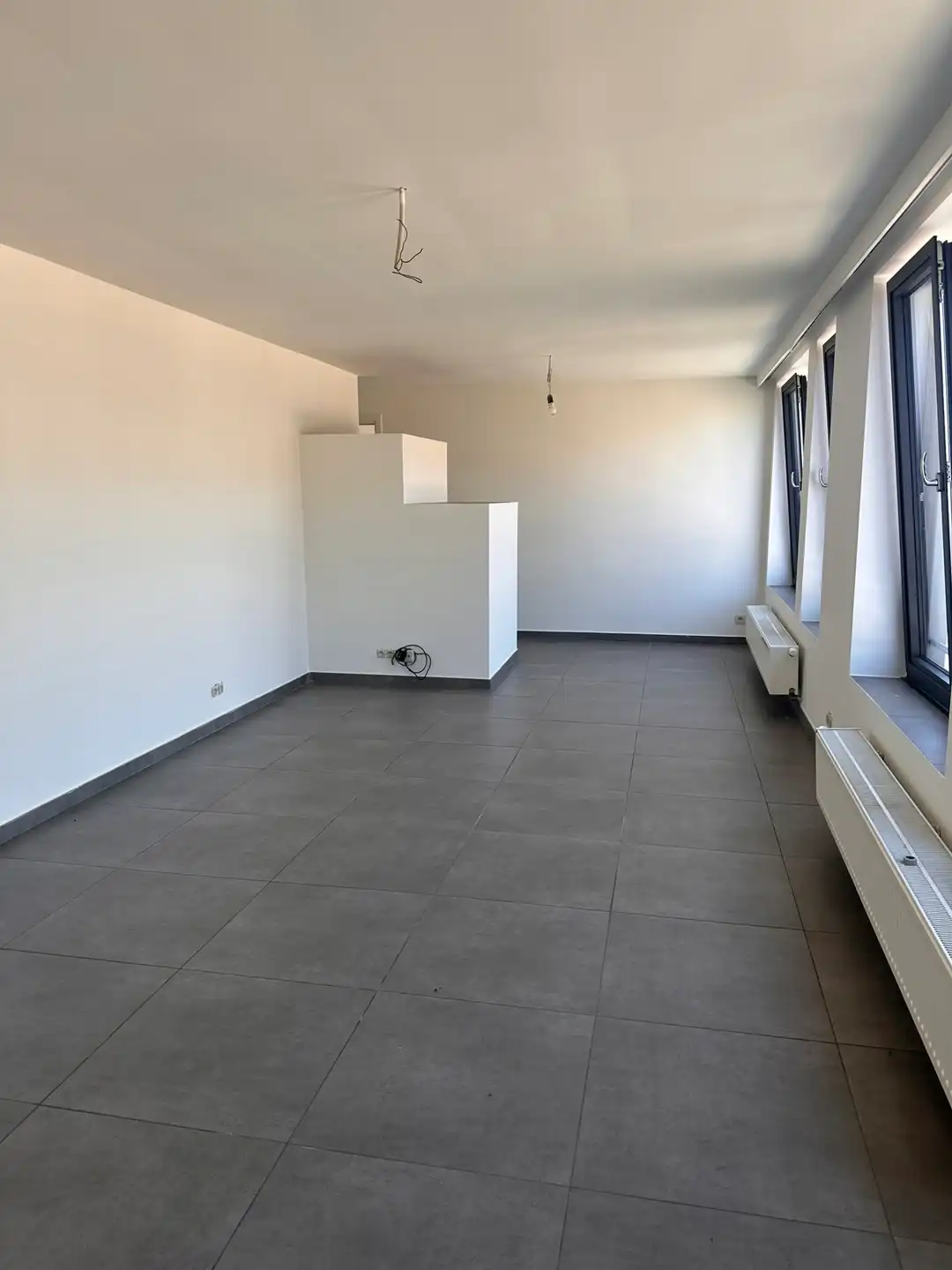 GEZELLIG APPARTEMENT MET TERRAS EN GARAGE foto 3
