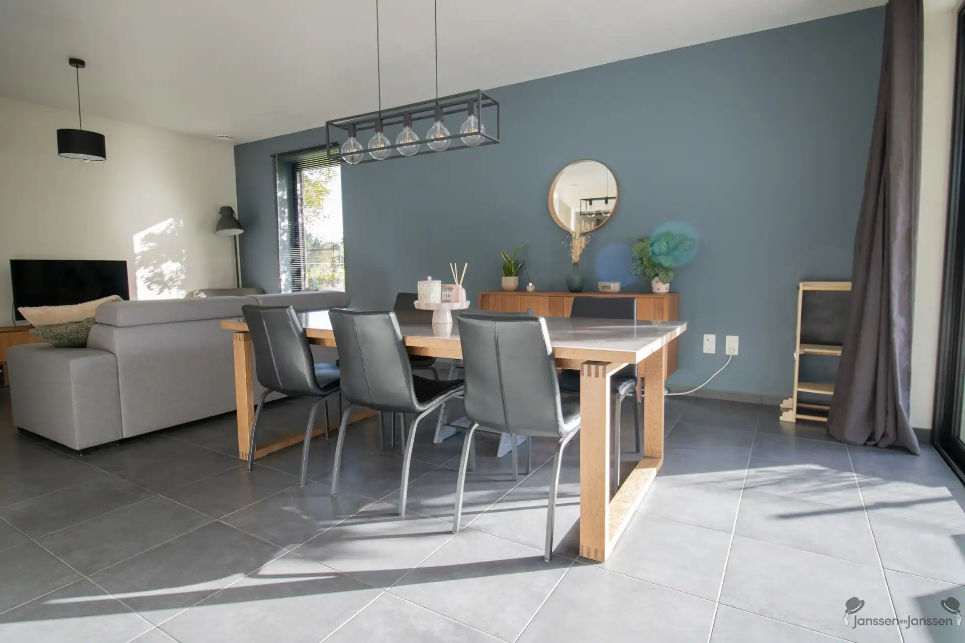 Gelijkvloers appartement met 2 slaapkamers en ruim terras foto 5