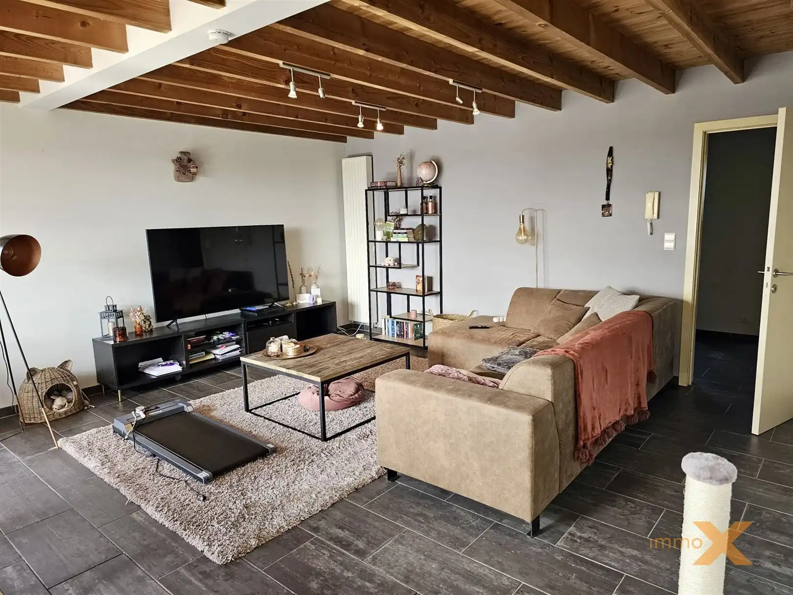 LICHTRIJK APPARTEMENT MET BALKON EN GARAGE foto 6