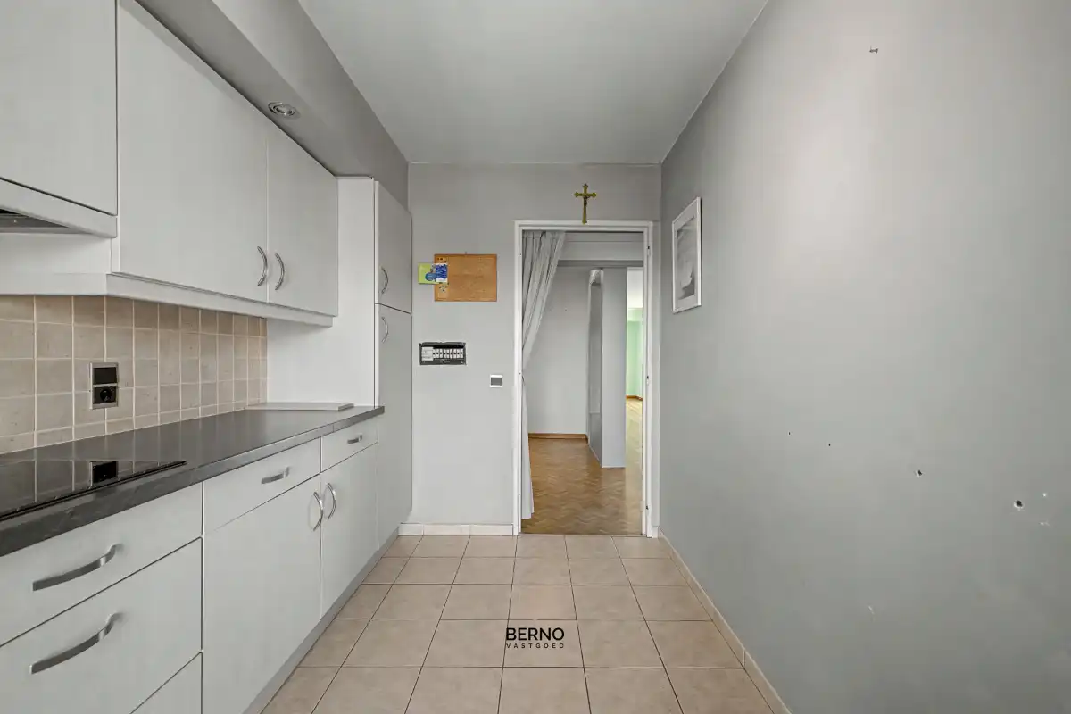 Centraal gelegen appartement met 2 slaapkamers foto 7