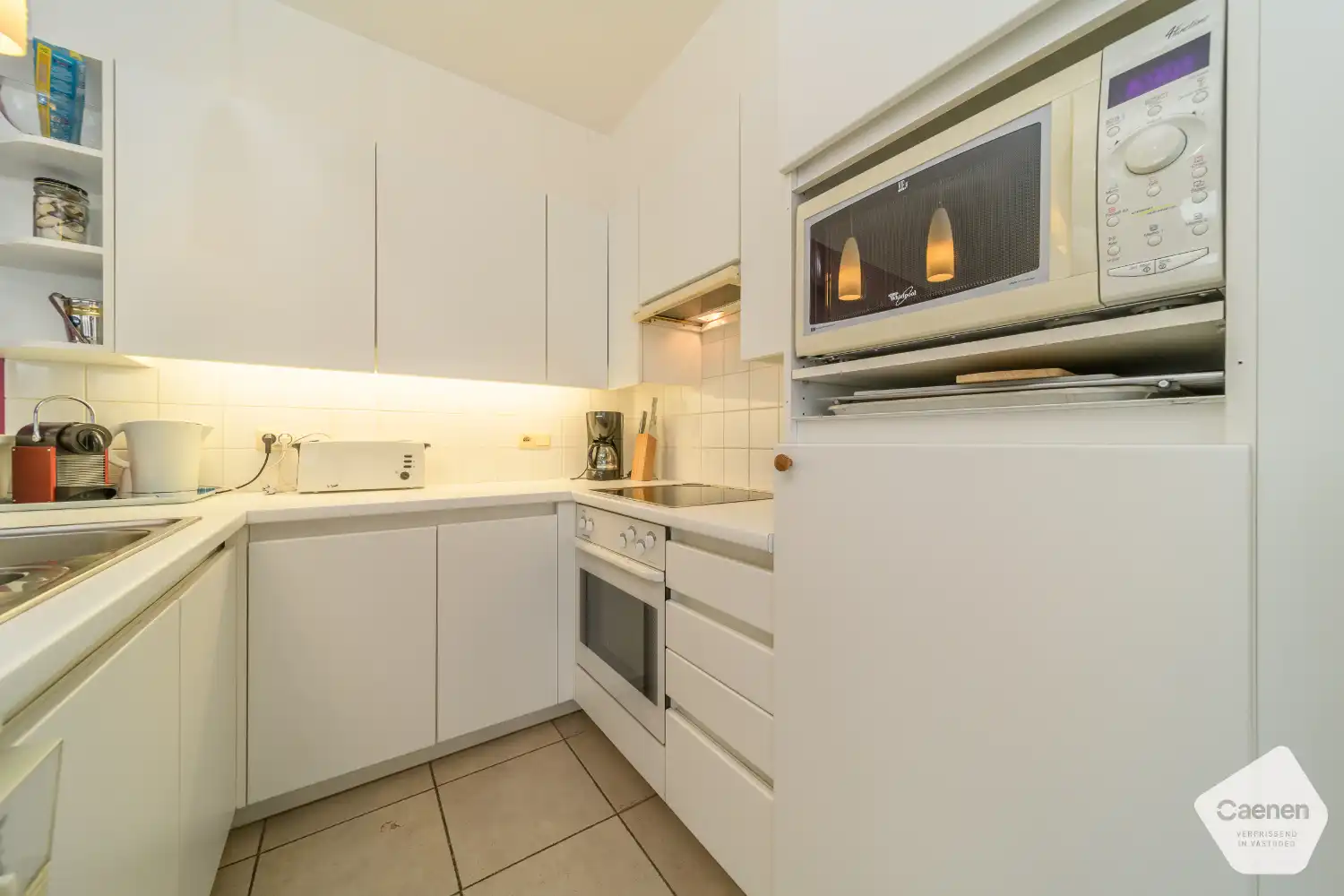 Instapklaar penthouse met ruim zonneterras en lateraal zeezicht foto 13