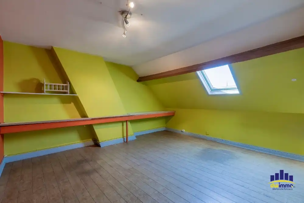 Ruime herenwoning van 275 m² met 4 slaapkamers en praktijkruimte foto 14