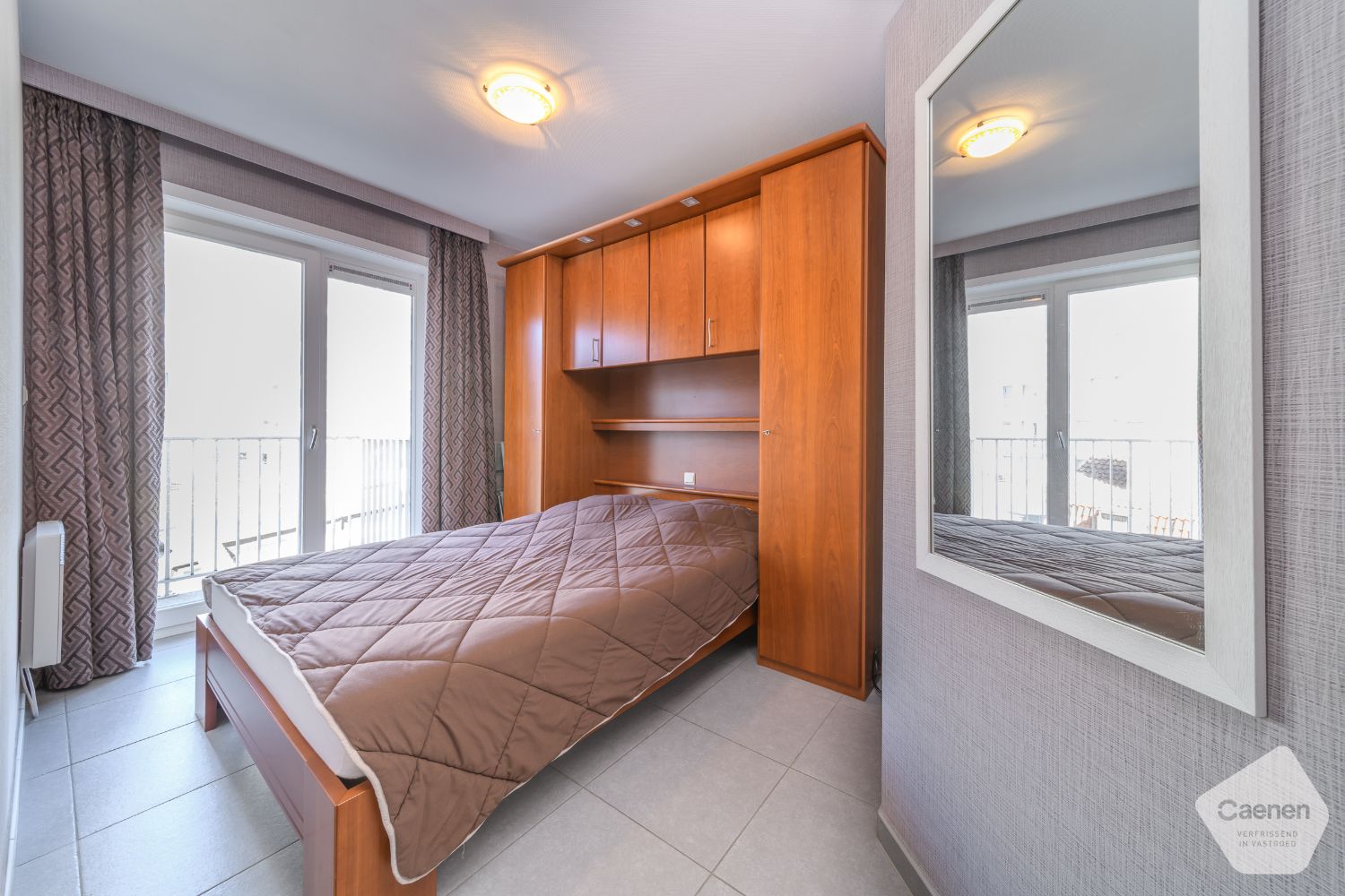 Instapklaar appartement met 2 slaapkamers, terras en balkon nabij zee foto 8