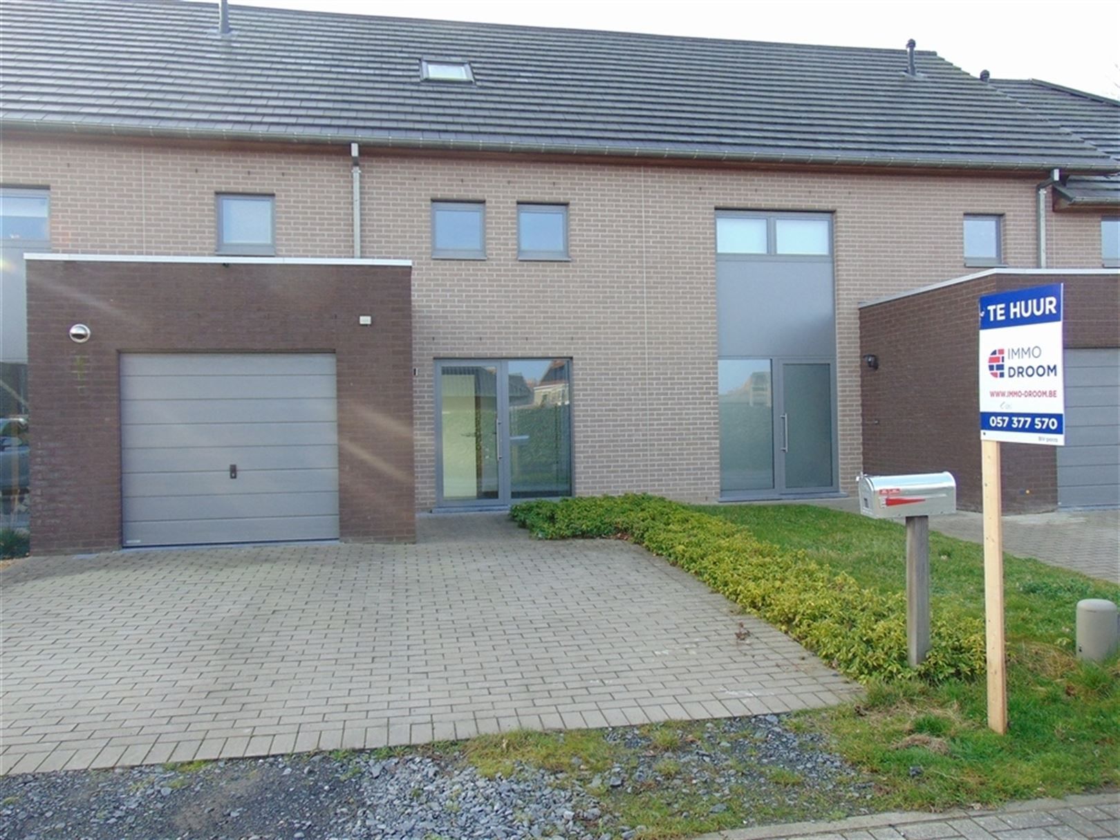 Huis foto {{pictureIndex}}