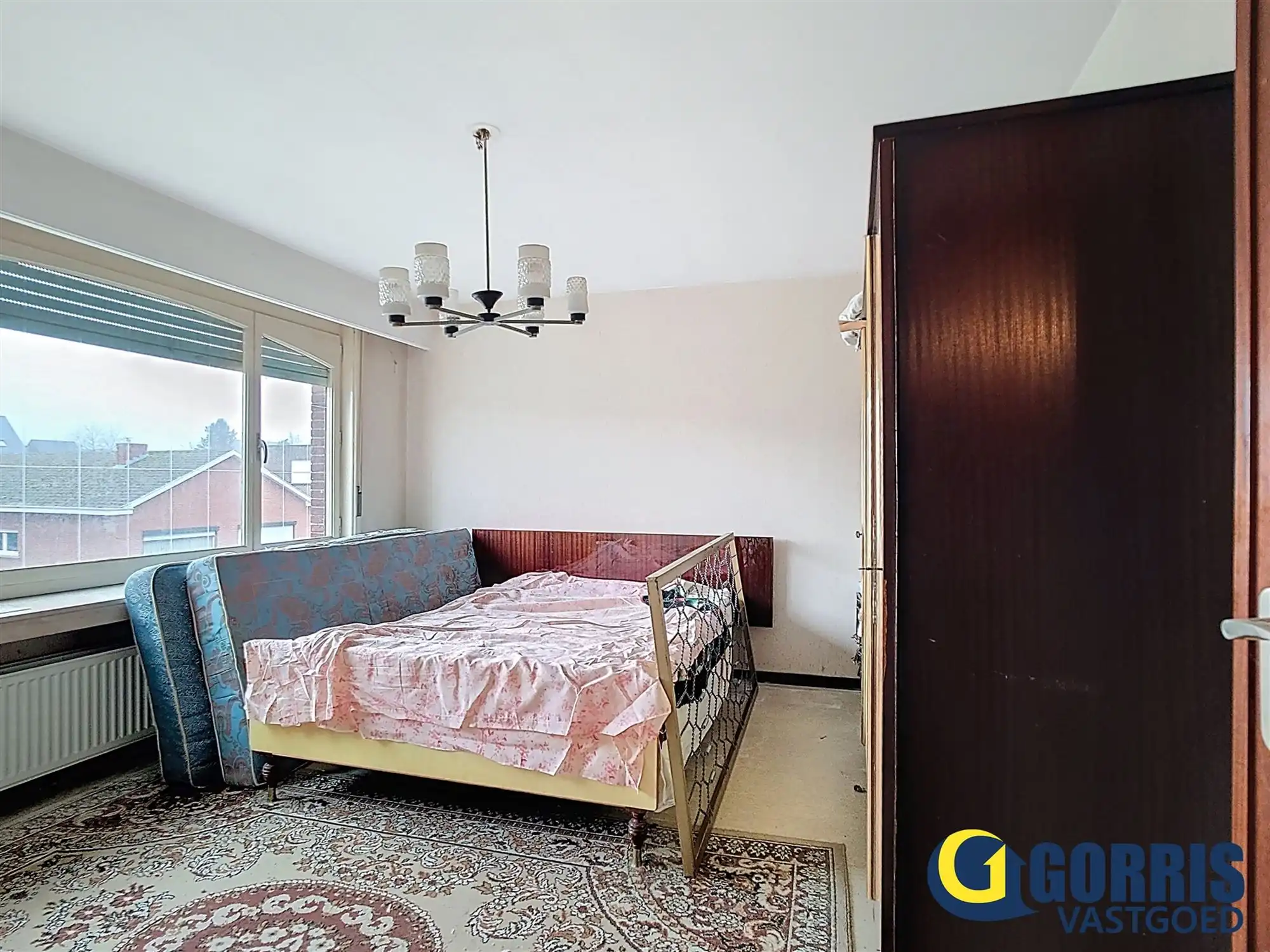 Te renoveren woning met uitzonderlijk potentieel foto 12