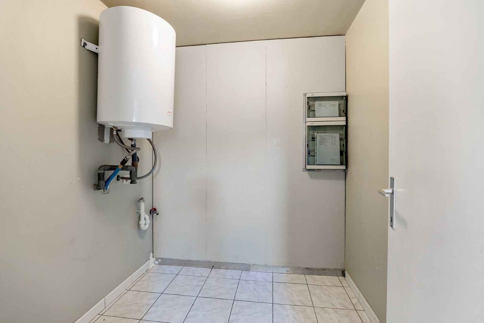 Perfect gelegen BETAALBAAR appartement te Lummen foto 8