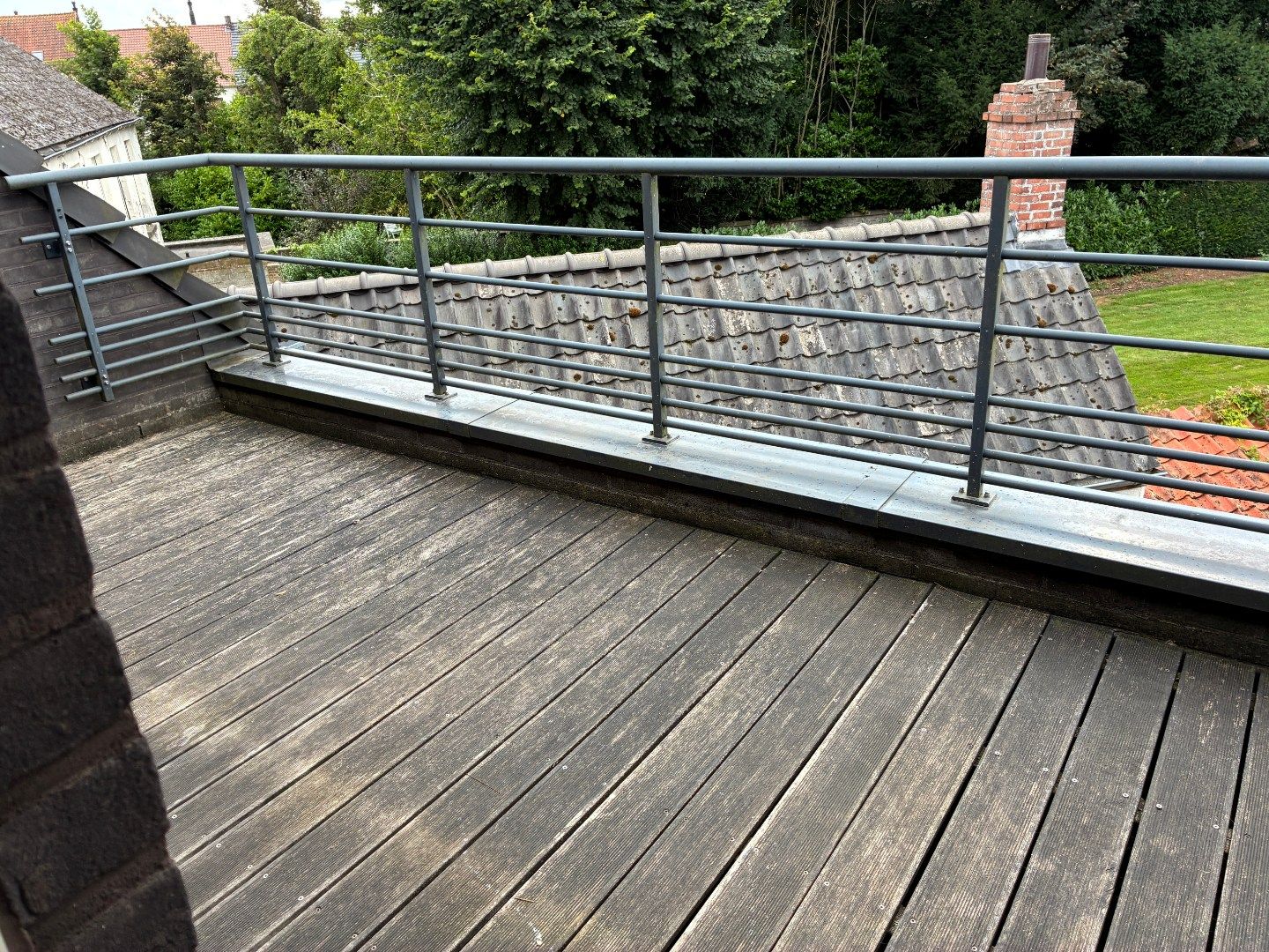 Ruim appartement met 3 terrassen.  foto 18