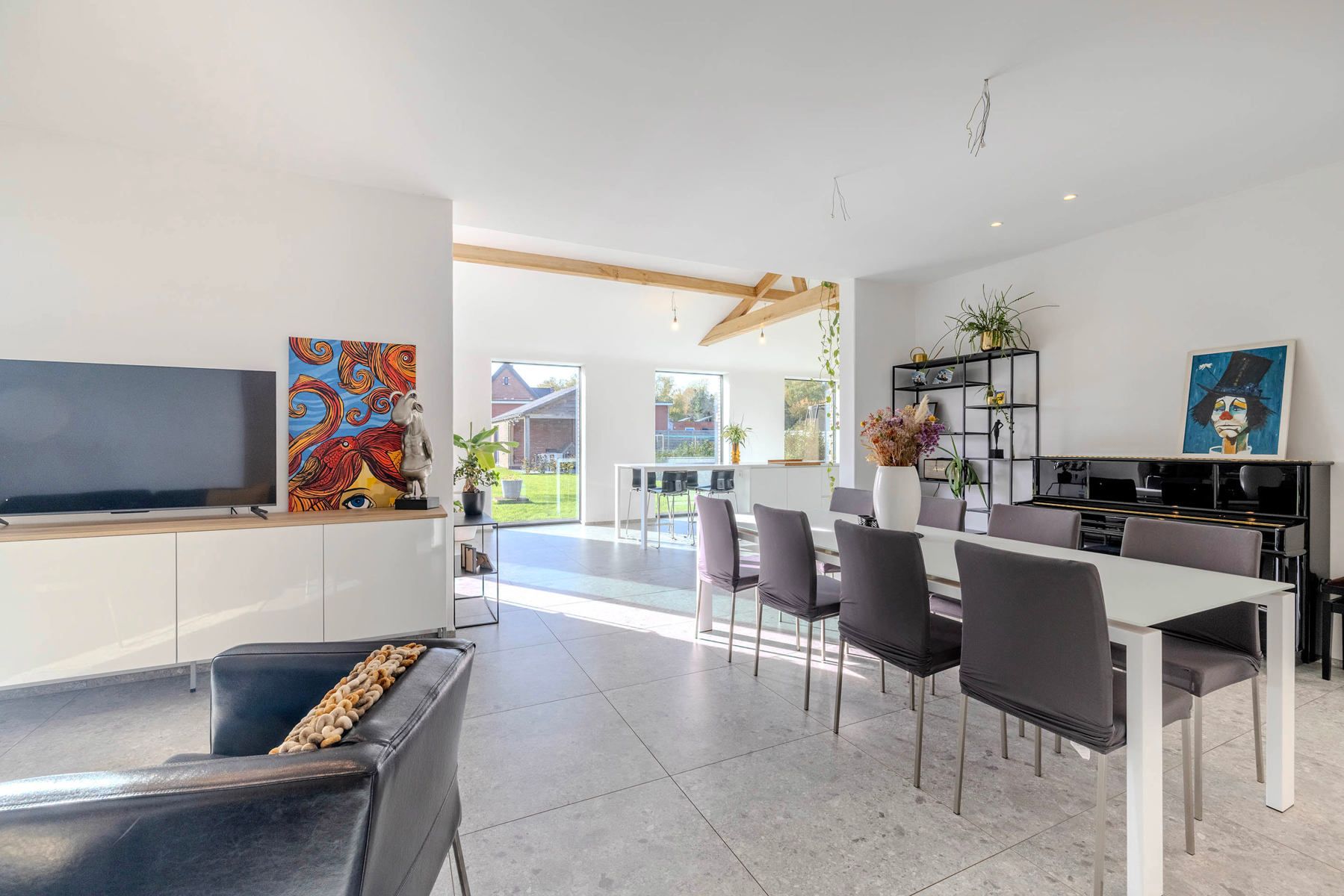 Gerenoveerde hoeve met 3slpk, 2bdk en tal van mogelijkheden foto 6