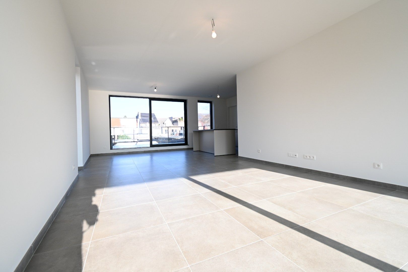 Knap nieuwbouwappartement op de eerste verdieping in centrum Hoeselt foto 6