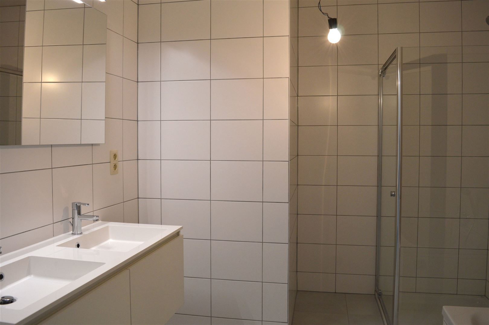 TE HUUR: appartement met 2 slaapkamers in Leopoldsburg! foto 7