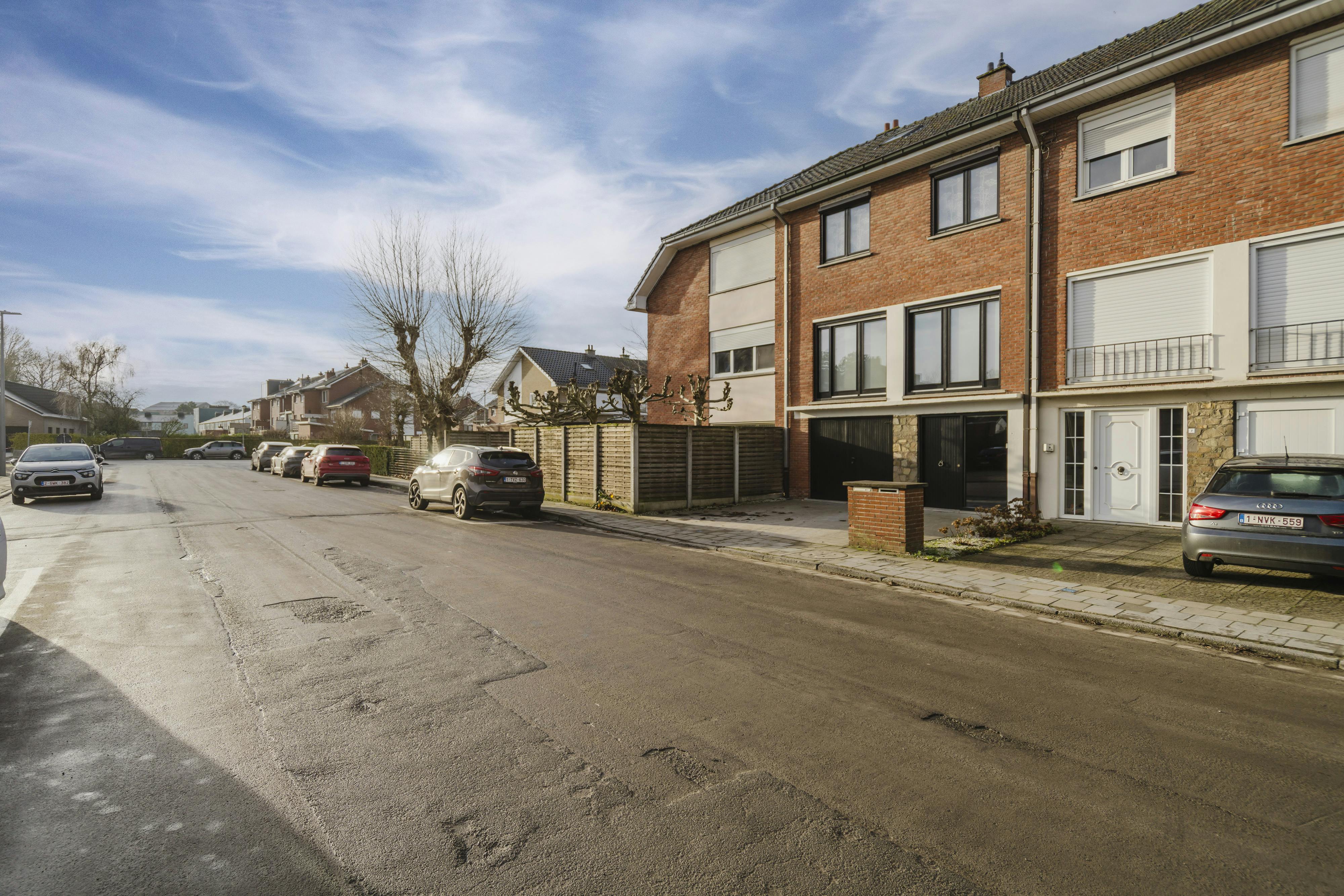 Bel-etage met 3 slaapkamers op een centrale ligging te koop in Kortrijk foto 18