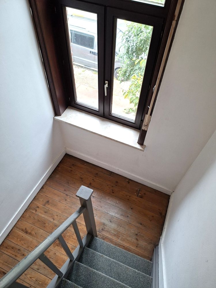Licht te renoveren woning / 4 slaapkamers en tuin / centrale ligging foto 39