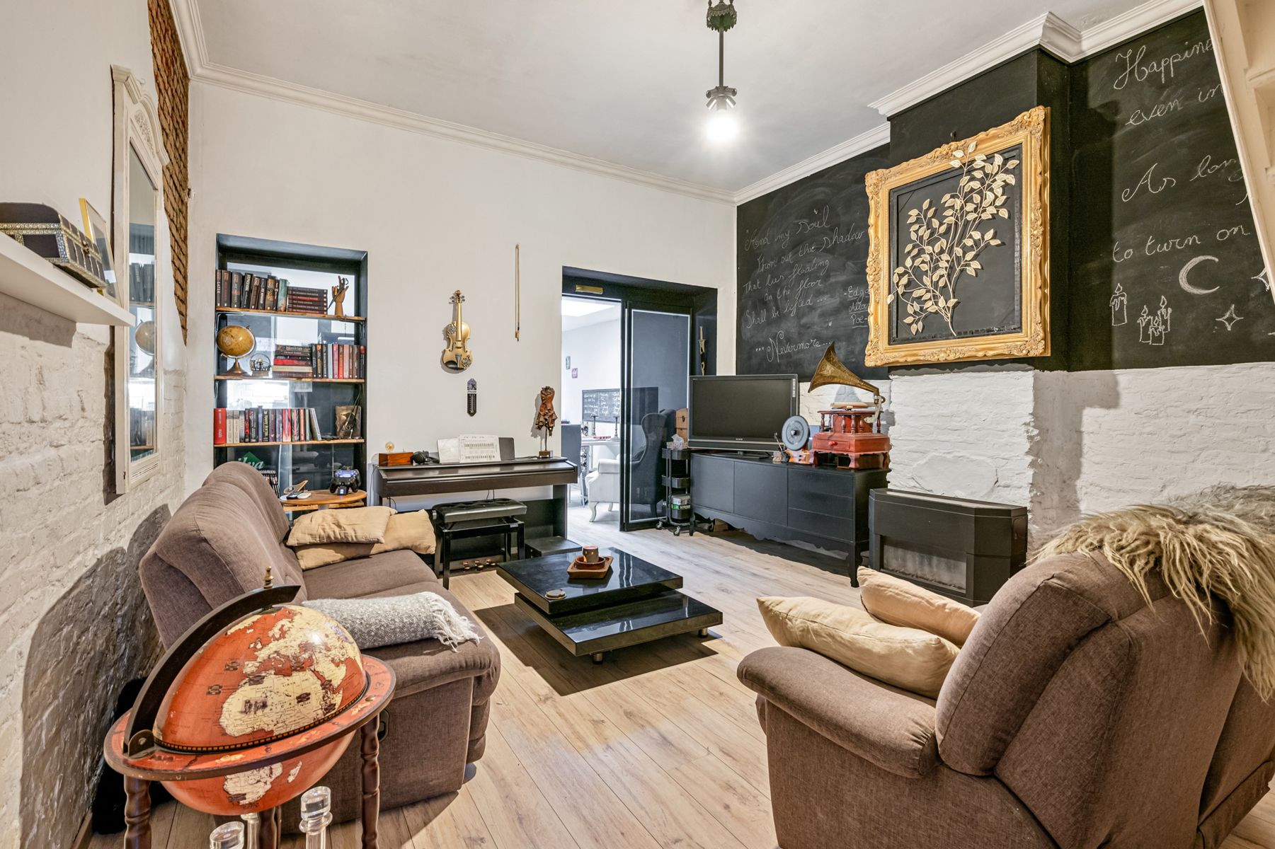Uniek gerenoveerde stadswoning, 2slpk en stadskoer foto 4