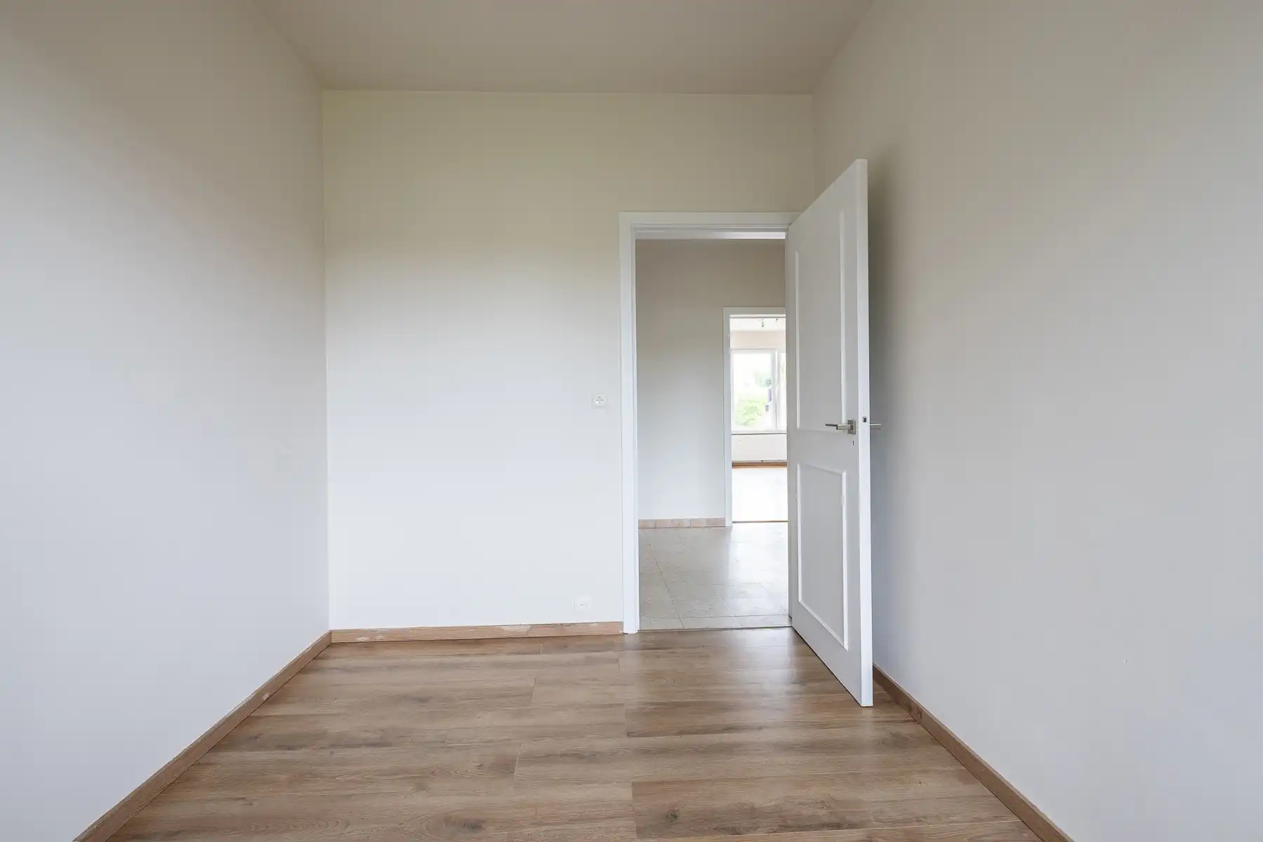 Lichtrijk appartement met 2 slaapkamers en vrij uitzicht foto 11