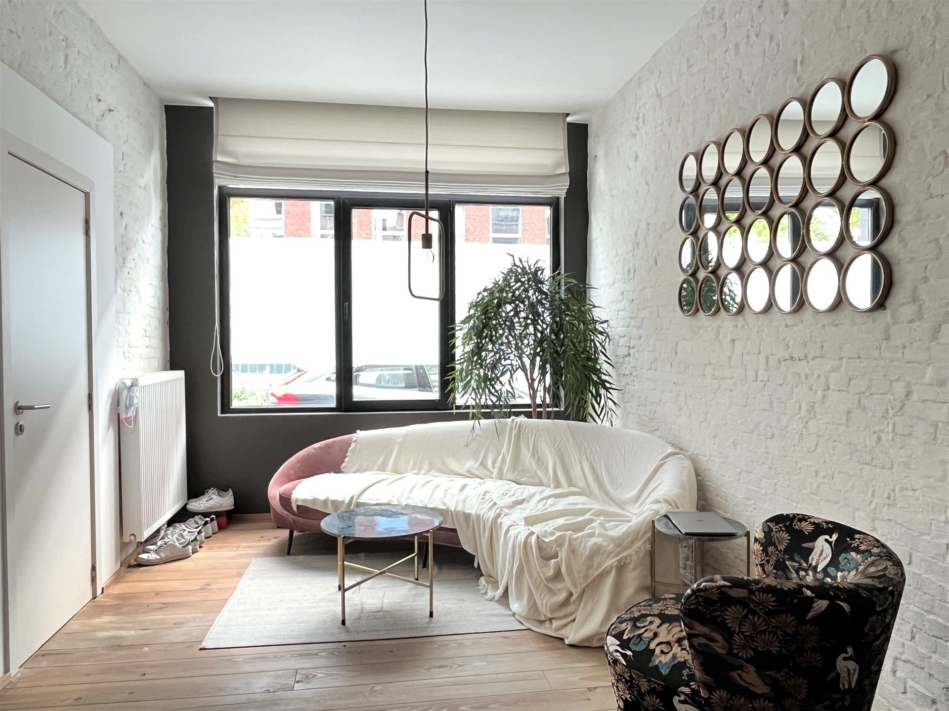 Gelijkvloers gemeubeld appartement op het Eilandje! foto 2