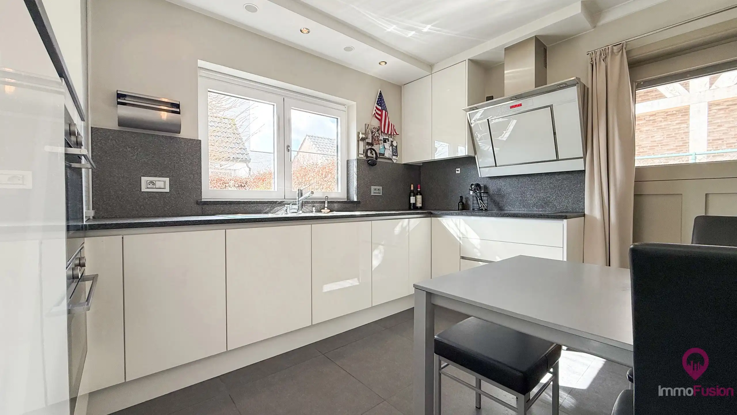 Charmante open bebouwing met 3 slaapkamers op rustige ligging! foto 12