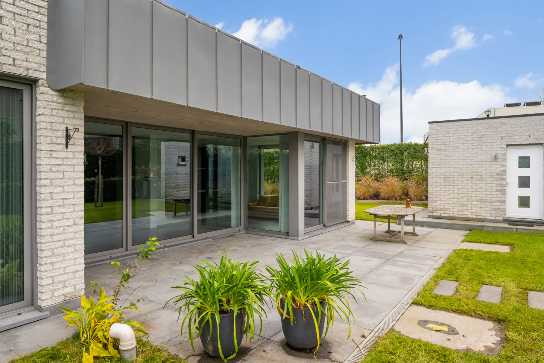 Energiezuinige bungalow in rustige residentiële wijk foto 22