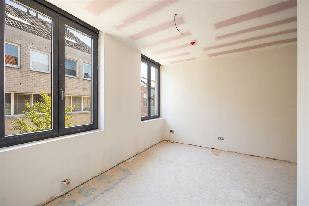 Gerenoveerd studentenhuis met 5 kamers foto 5