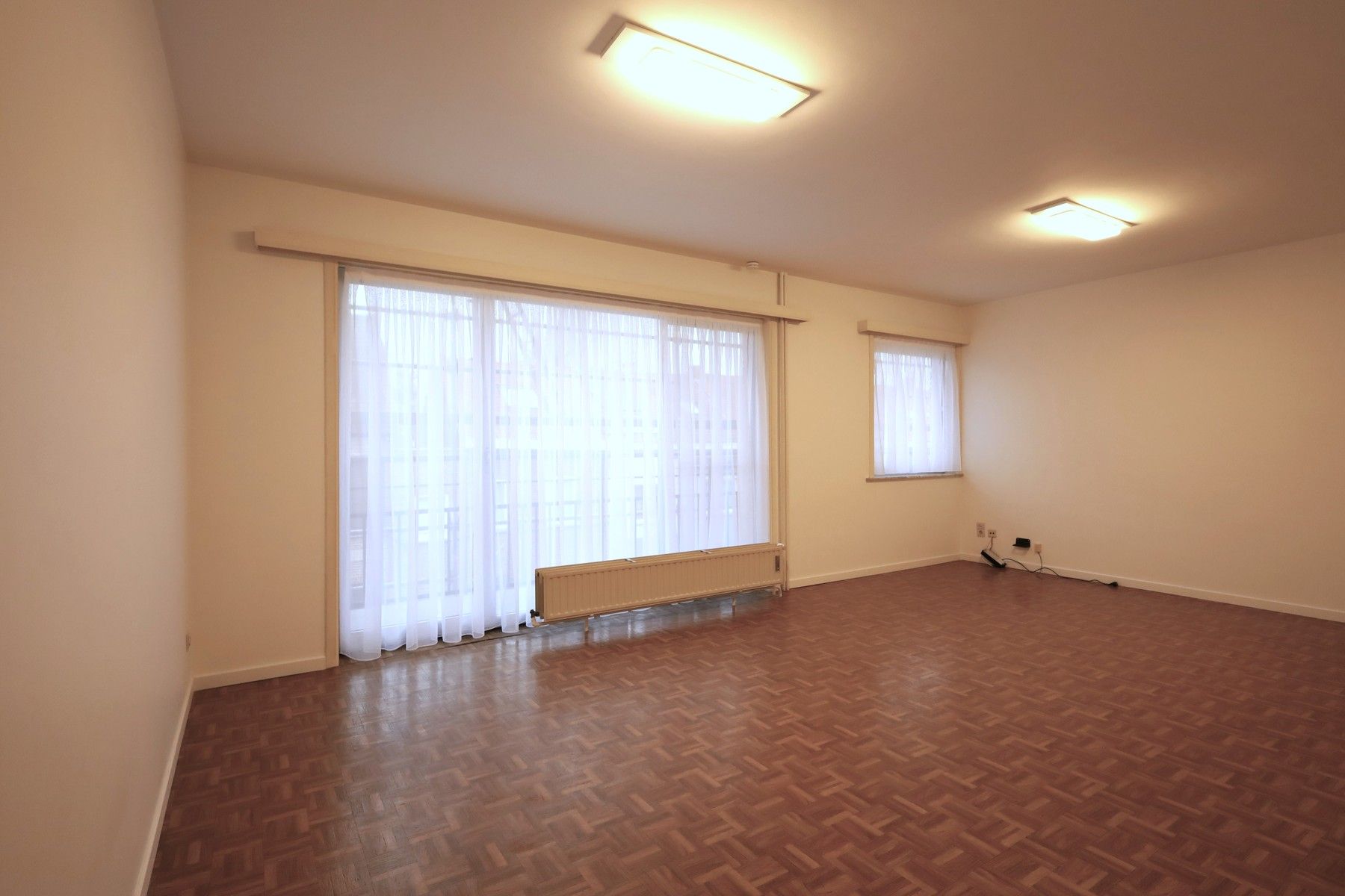 CENTRUM KORTENBERG appartement met terras, grote kelder en afgesloten garagebox foto 2