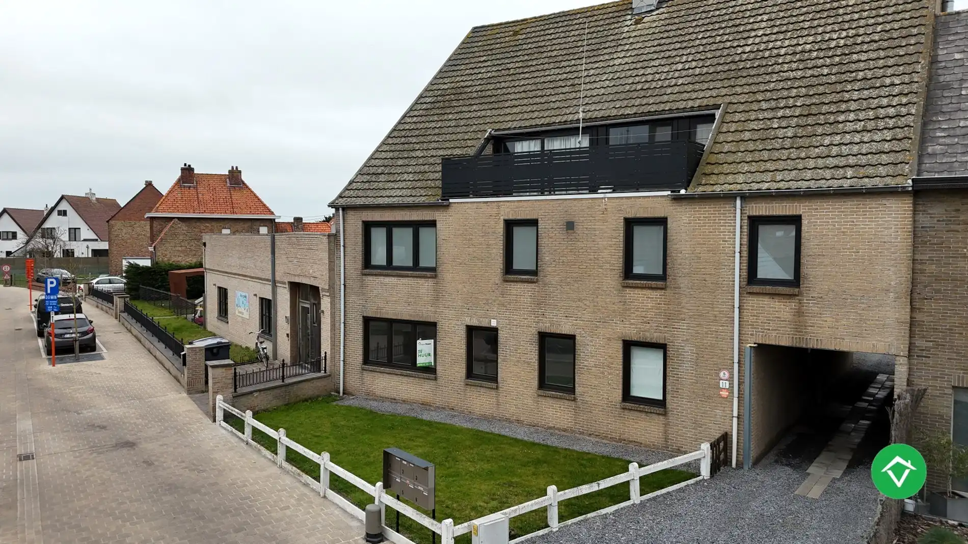 Gerenoveerd 2-slaapkamerappartement met tuin in Klemskerke, De Haan foto 21