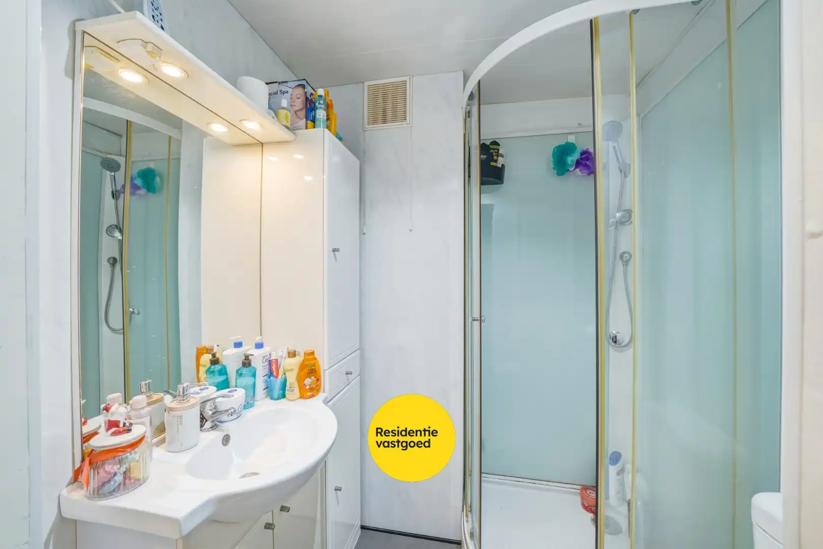 Opbrengsteigendom met 4 (vergunde) appartementen en garage te Bredene - Rendement 6,12% foto 18