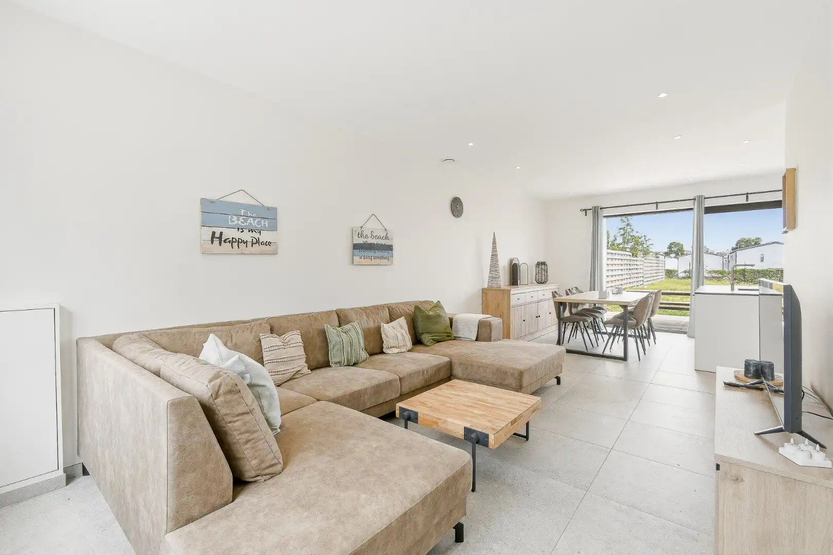 Volledig instapklare woning met 3 slaapkamers en 2 badkamers foto 4