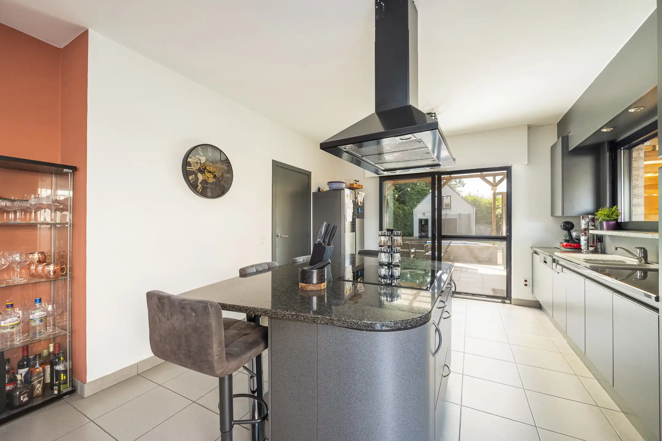 Instapklare woning met 4 slpk en ruim bijgebouw te Mol foto 11