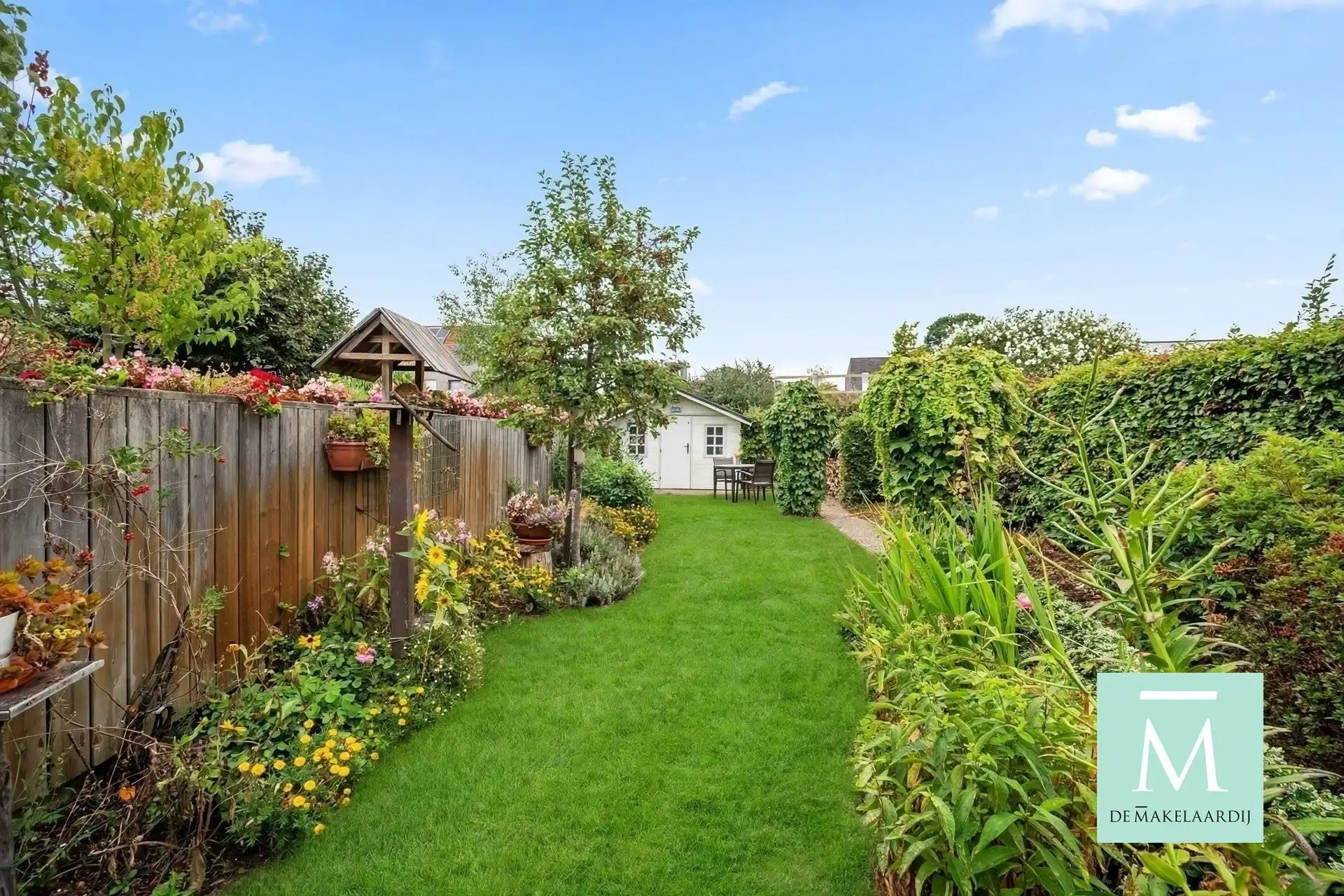 Volledig gerenoveerde woning met aangename tuin  foto 17
