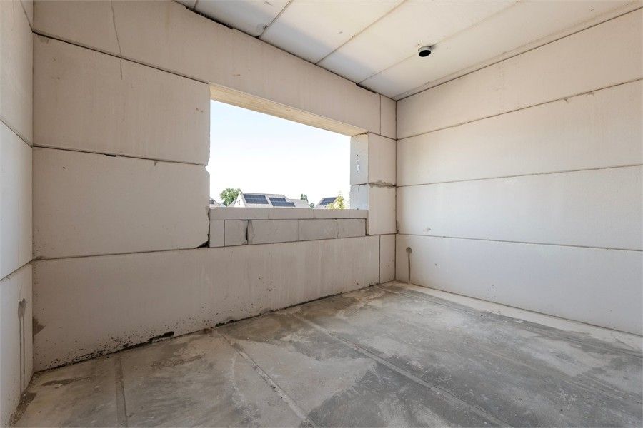 CASCO HALFOPEN BEBOUWING IN MODERNE STIJL MET CARPORT IN ALKEN foto 21