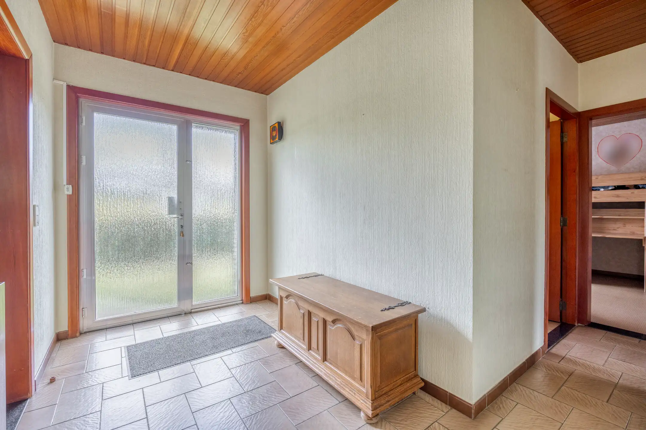 Ruime vrijstaande woning met potentieel foto 2