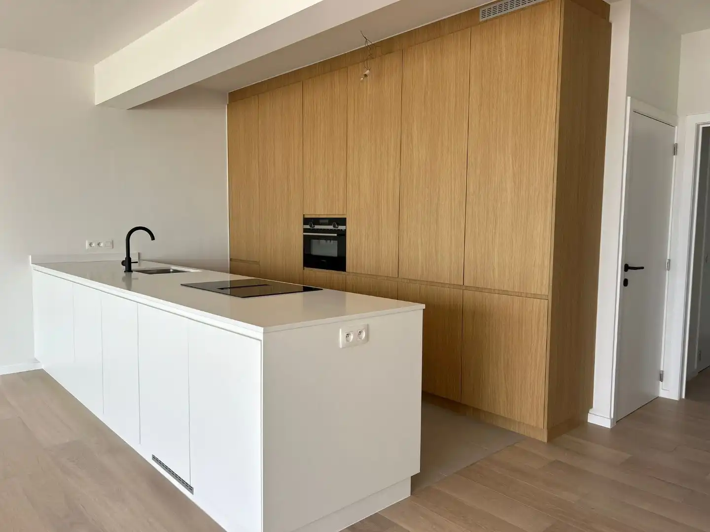 UNIEK GERENOVEERD 3 SLPK APP - ZICHT OP ZEE EN TERRASSEN  foto 9