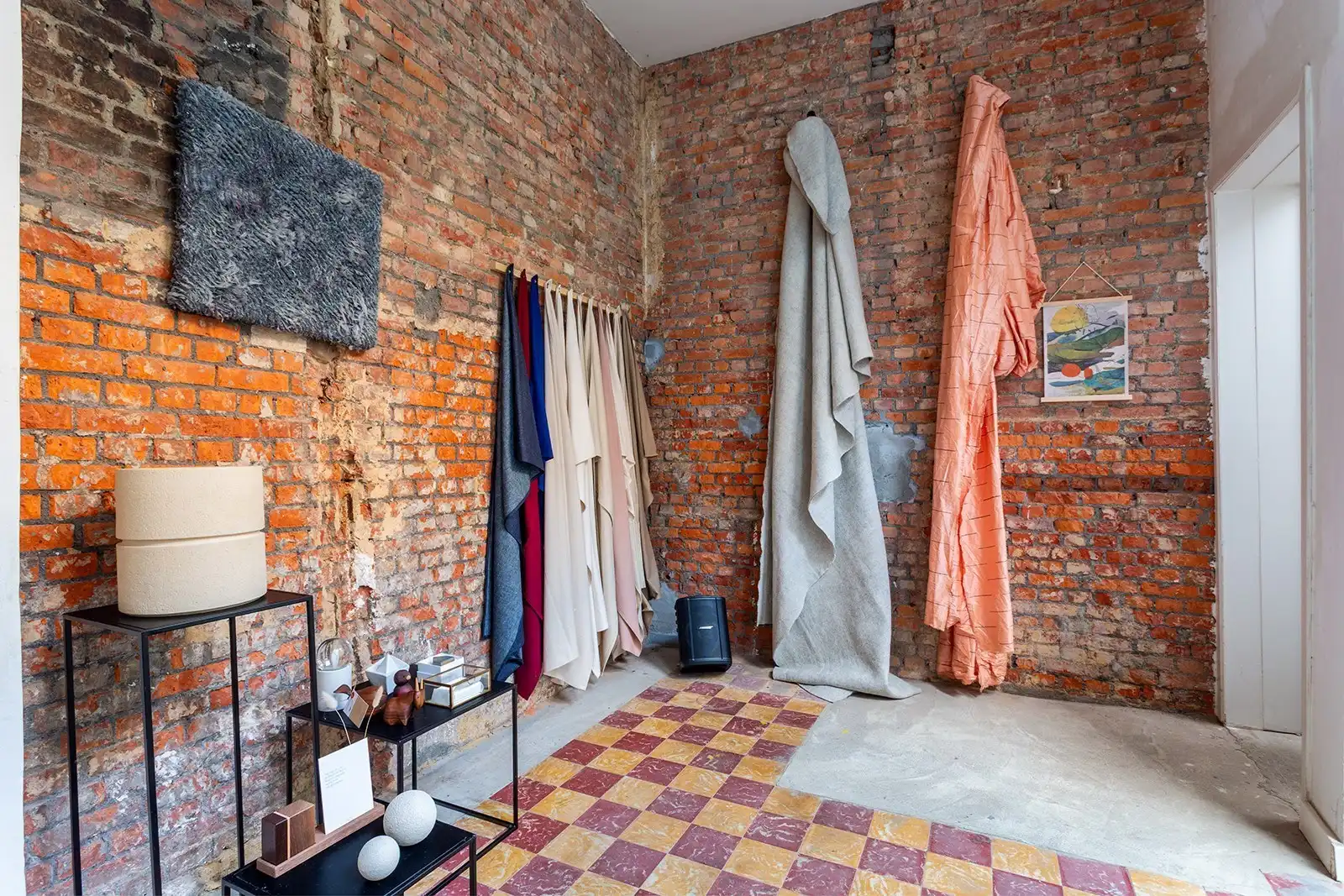 Eigenzinnig atelier in kleinschalig gebouw foto 26