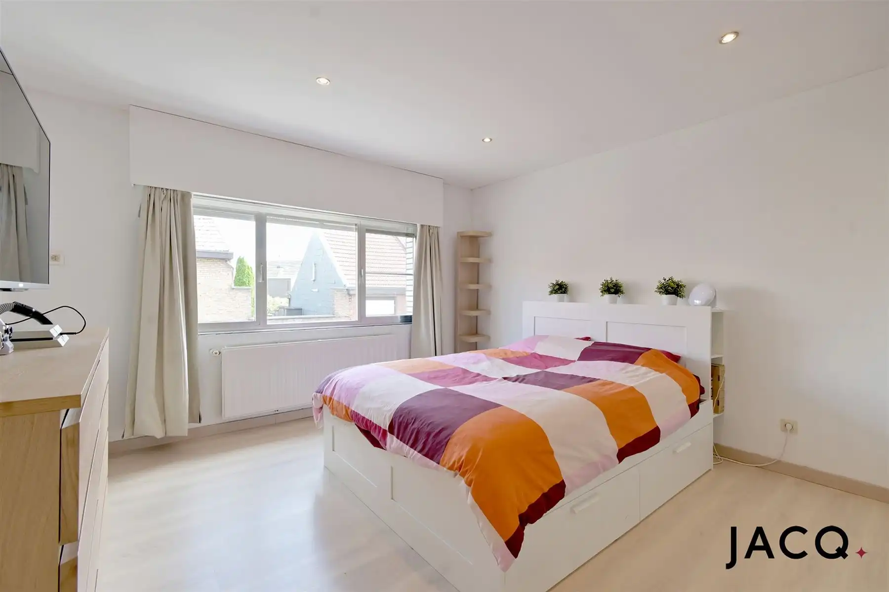 Instapklare woning met 3slpk's en gezellige zuid-tuin! foto 8