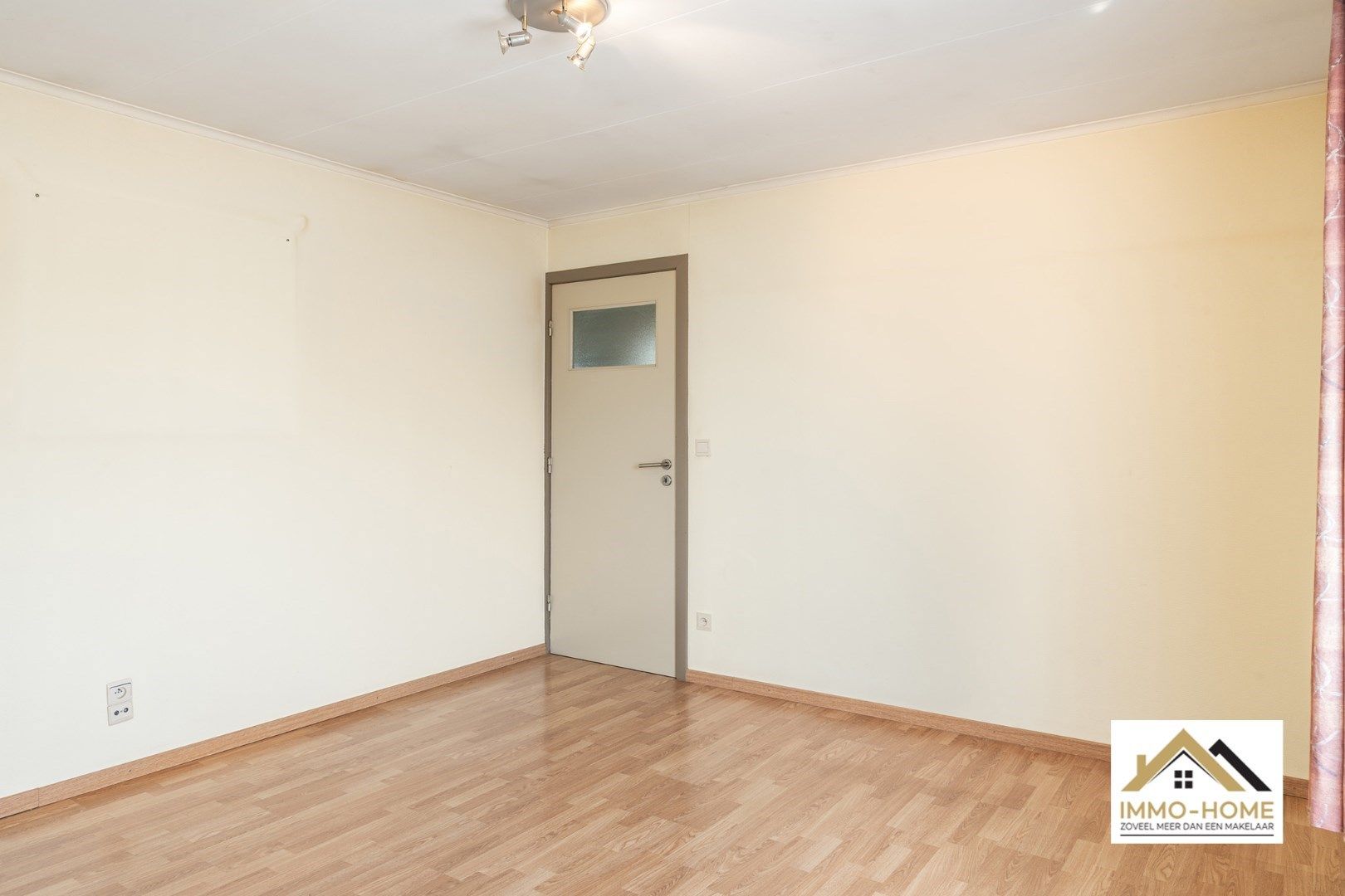 Mooie instapklare woning in rustige wijk te Evergem foto 15