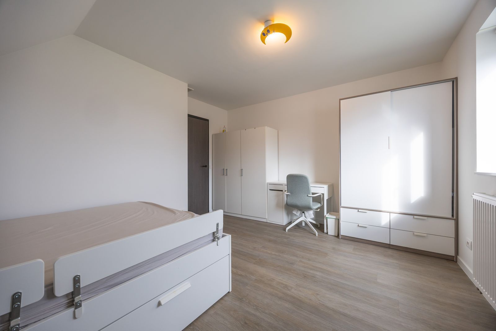 Recente vrijstaande villa op een royaal perceel (1044 m2) foto 21