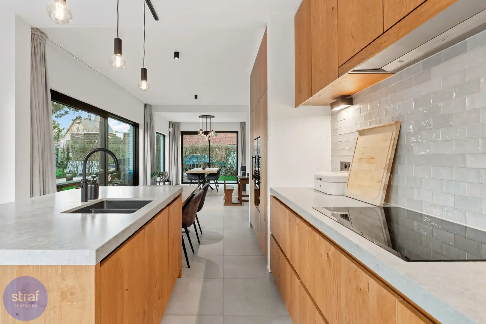 Vrijstaande villa (234 ㎡) op Linkeroever die alle hoofden doet draaien foto 2