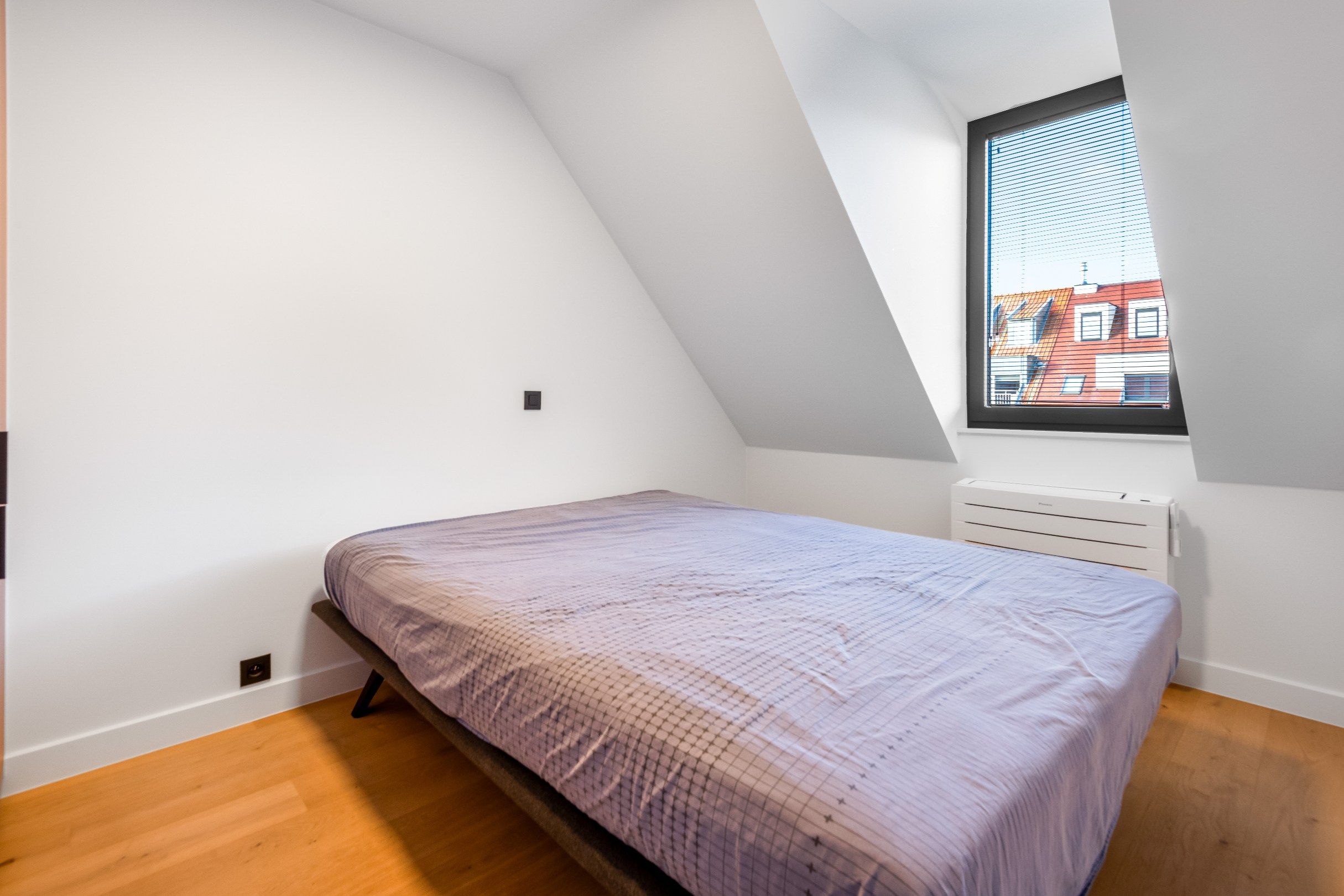 Recent duplexappartement met open zicht gelegen in het centrum van Knokke.  foto 16