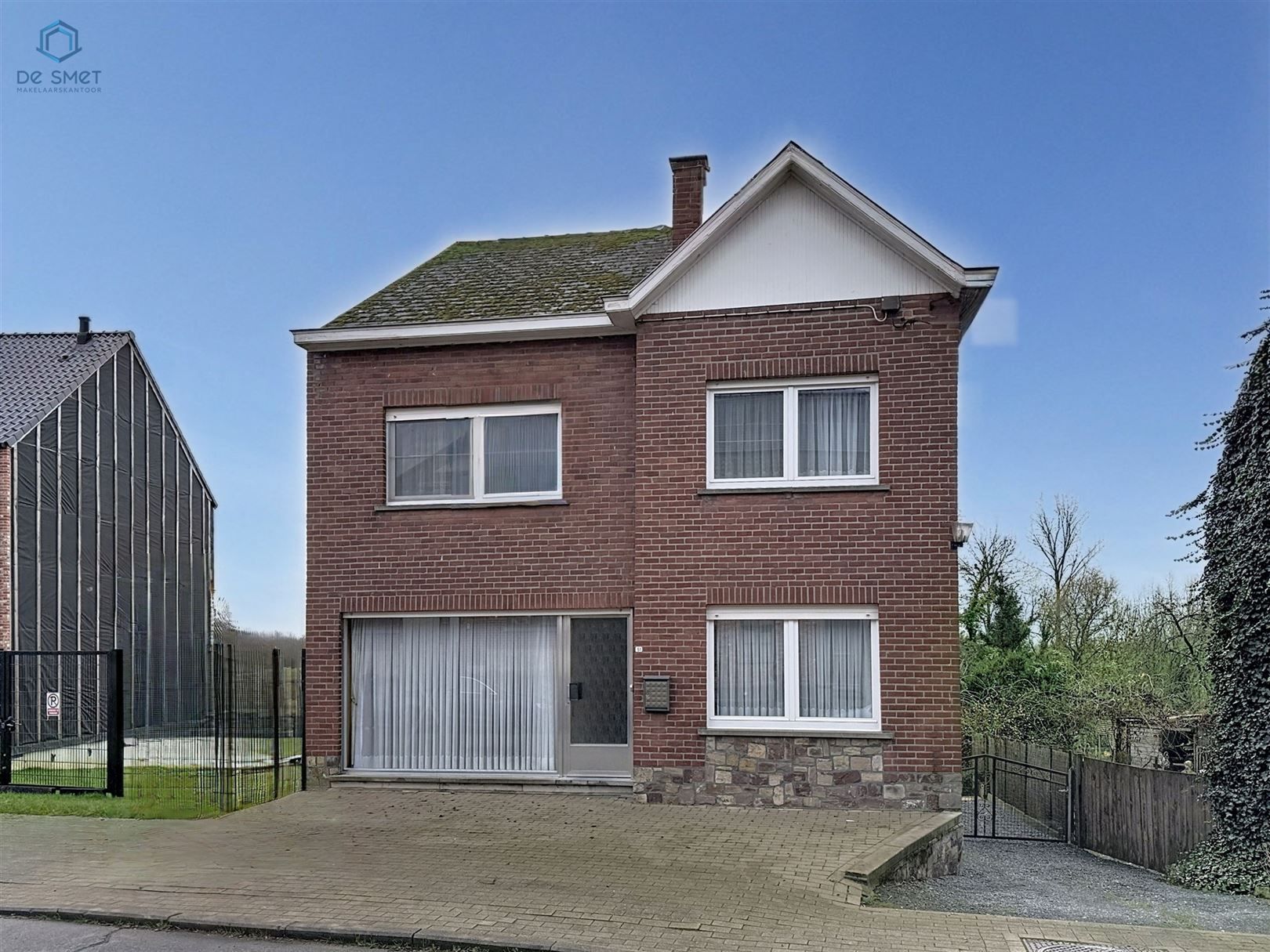 Hoofdfoto van de publicatie: Zeer ruime woning met grote tuin, bos en landelijk uitzicht