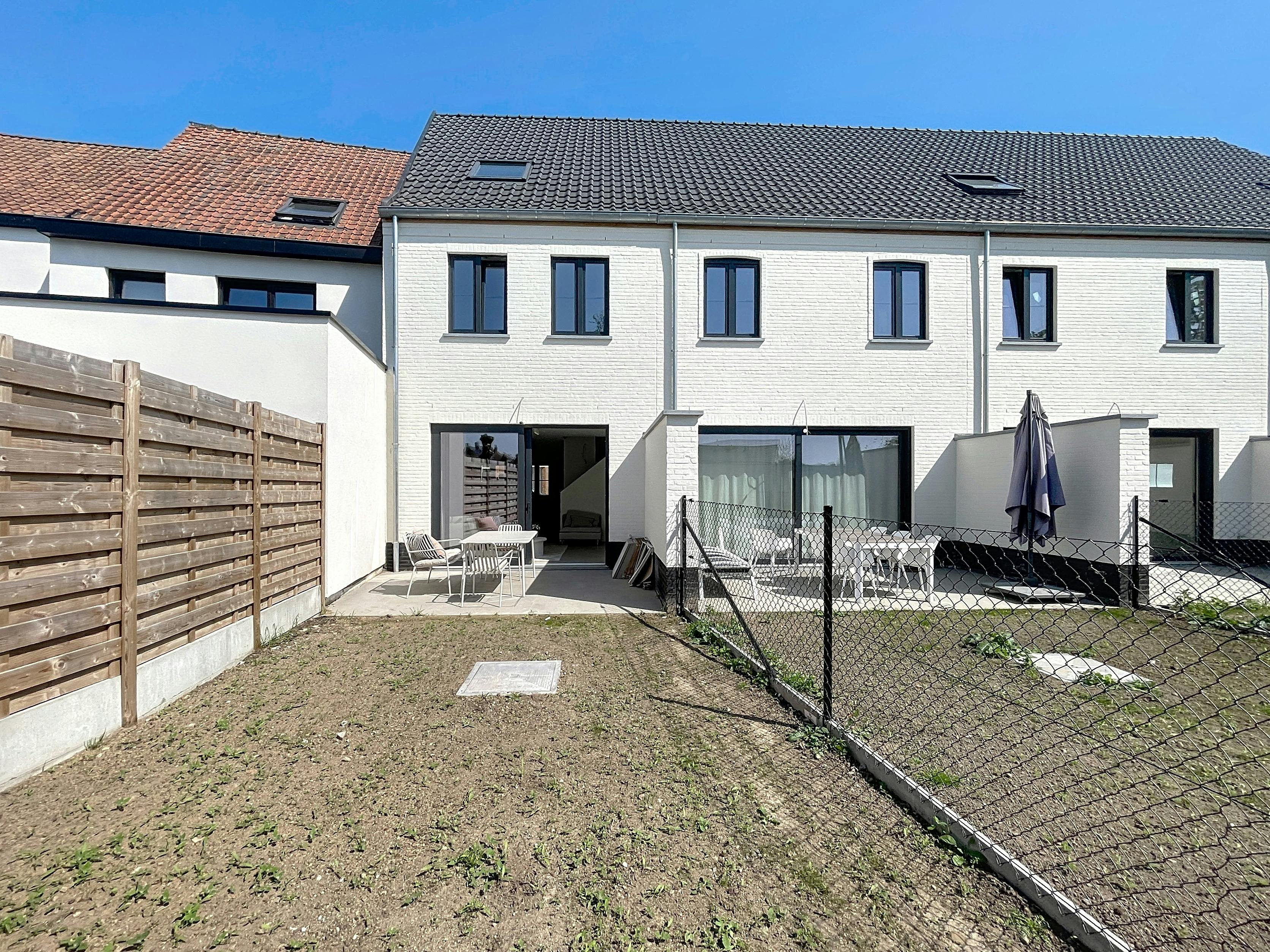 Energiezuinige woning te koop in centrum Deerlijk foto 2