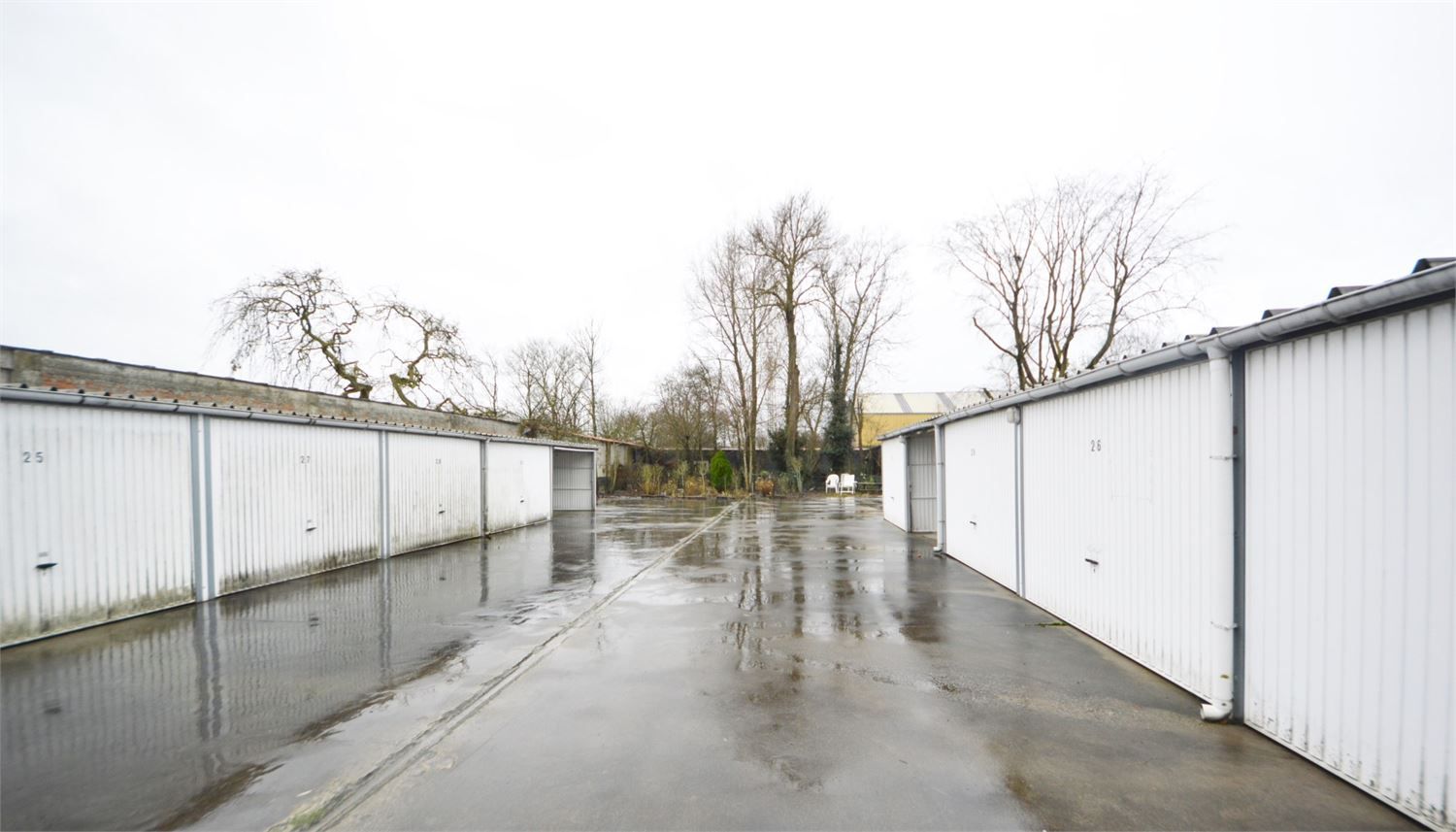 5 GOED GELEGEN GARAGEBOXEN MARKT DEINZE foto 5